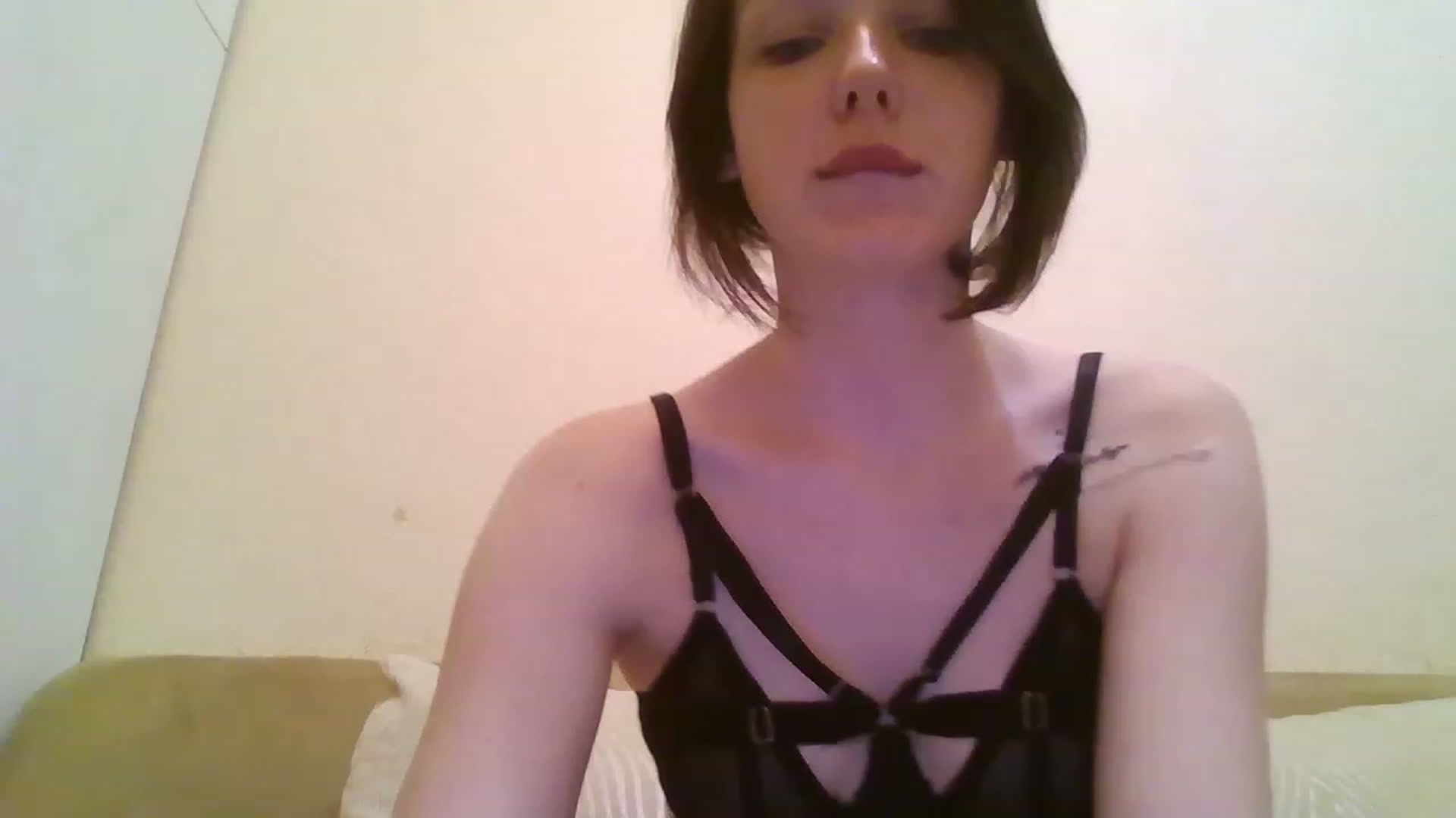 Gallery image thumbnail from RoxieSinner's myfreecams stream on, 12/27/2022, 15:31 image 9 of 20