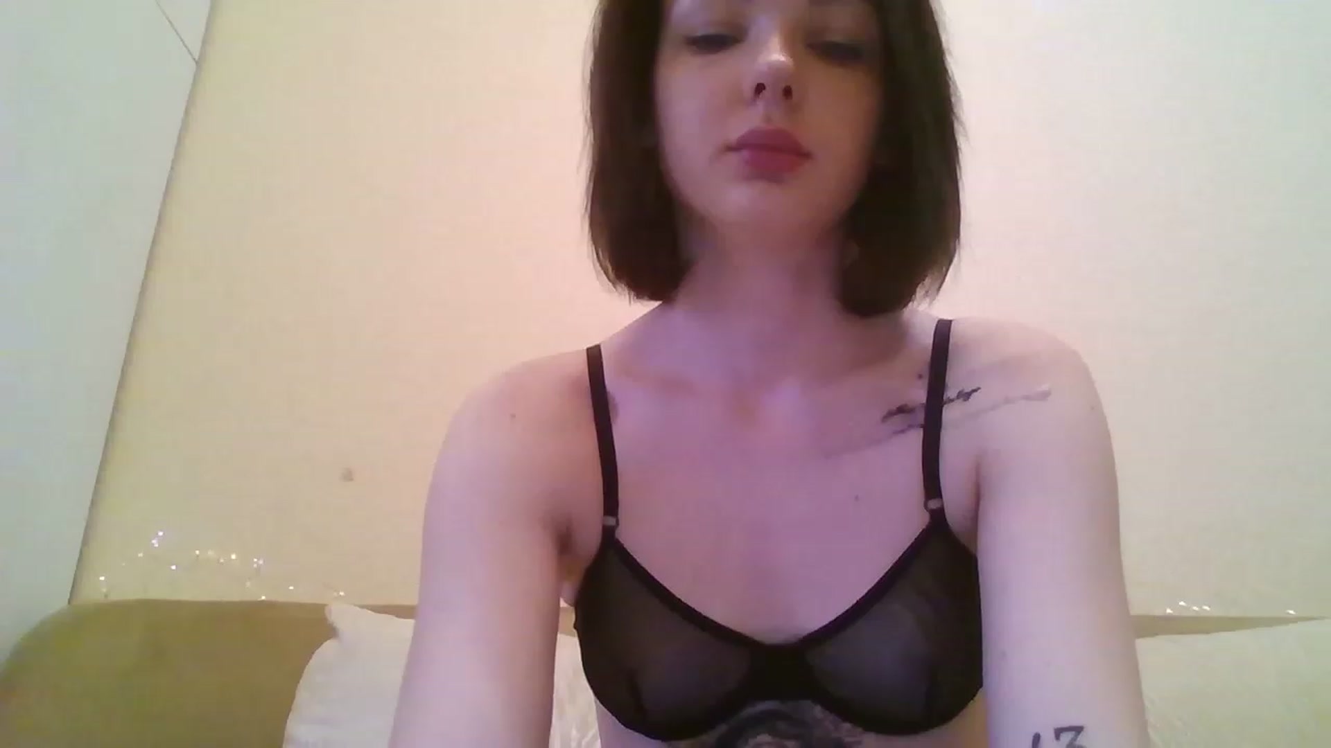 Gallery image thumbnail from RoxieSinner's myfreecams stream on, 12/28/2022, 10:09 image 2 of 20