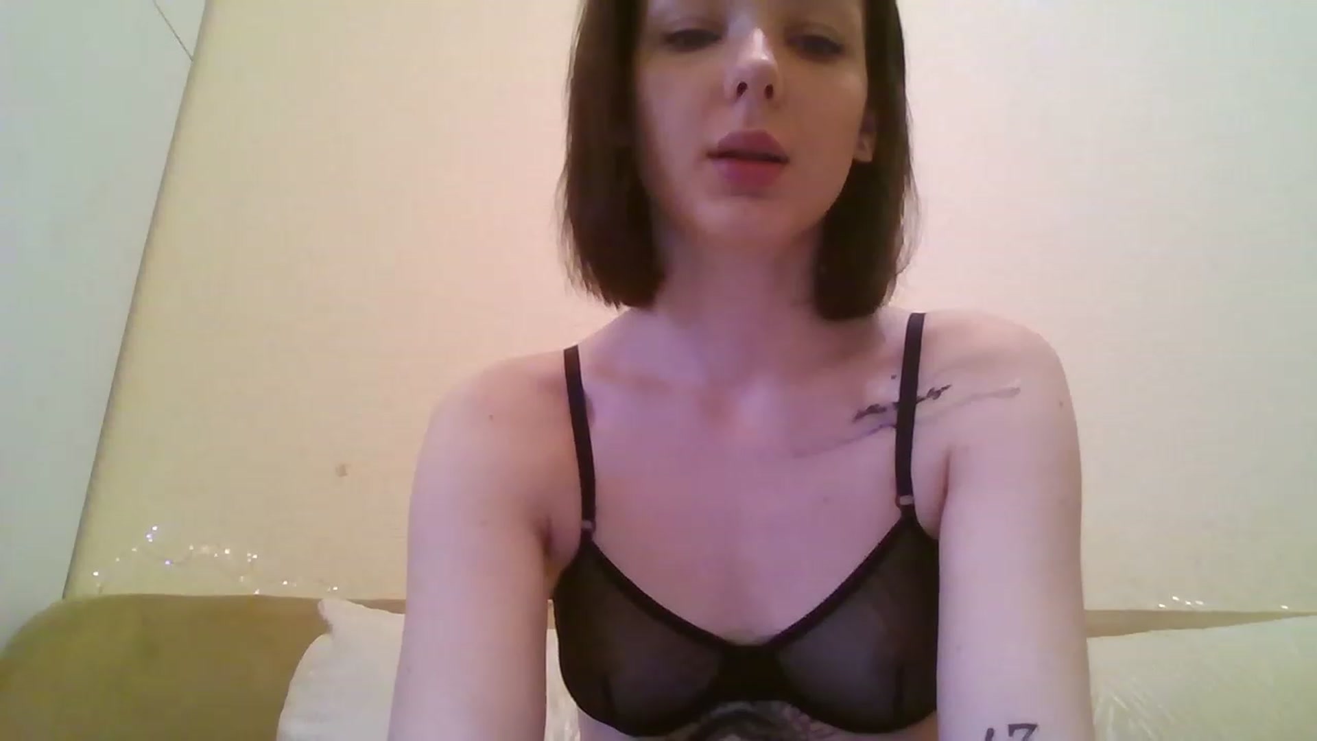 Gallery image thumbnail from RoxieSinner's myfreecams stream on, 12/28/2022, 10:09 image 12 of 20
