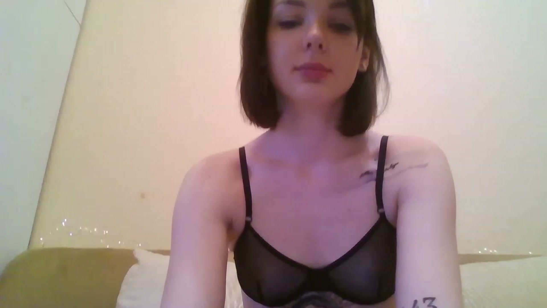 Gallery image thumbnail from RoxieSinner's myfreecams stream on, 12/28/2022, 10:09 image 4 of 20