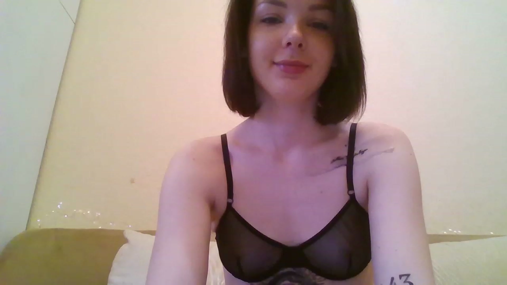 Gallery image thumbnail from RoxieSinner's myfreecams stream on, 12/28/2022, 10:09 image 3 of 20