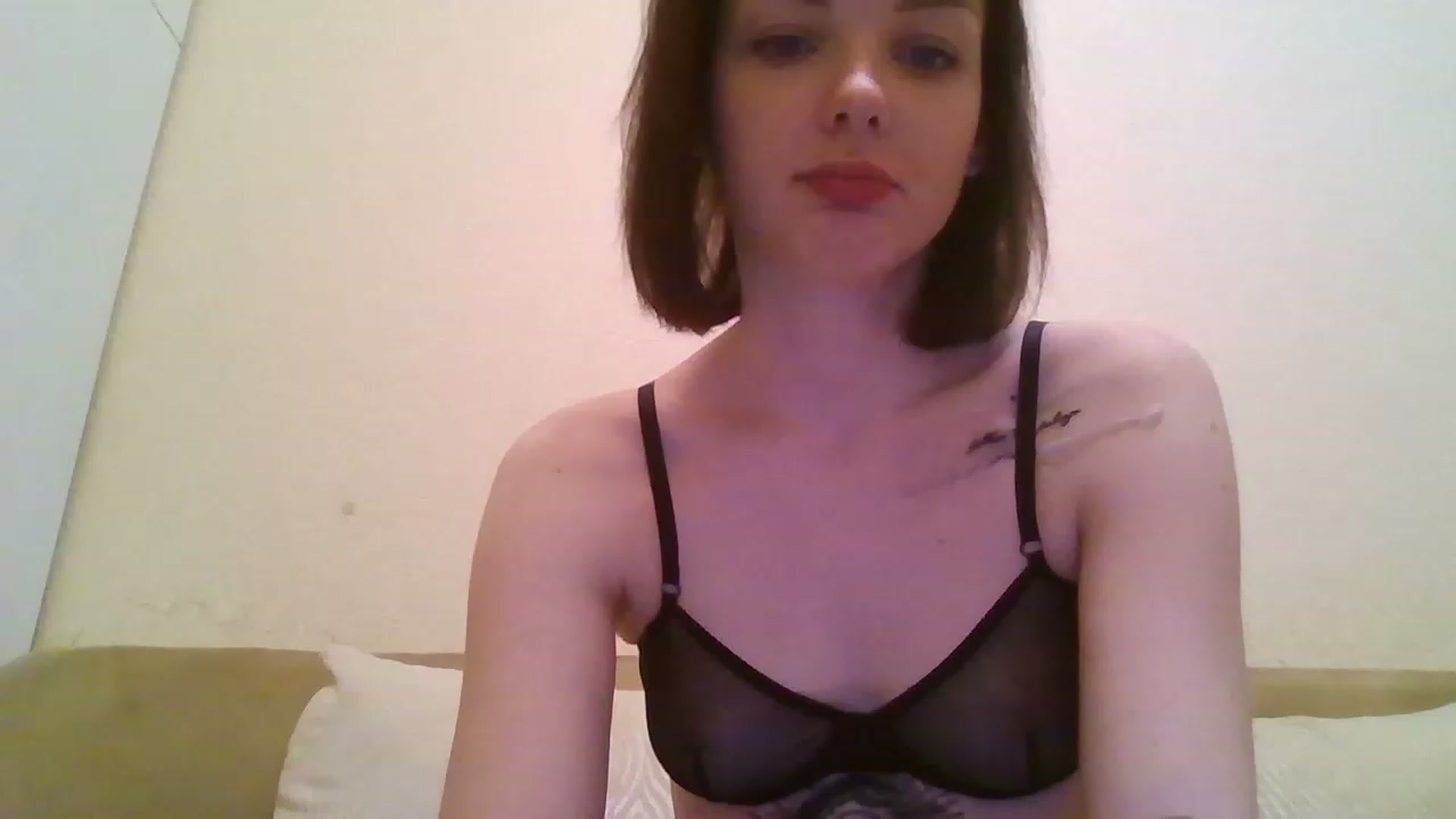 Gallery image thumbnail from RoxieSinner's myfreecams stream on, 12/28/2022, 14:26 image 18 of 20