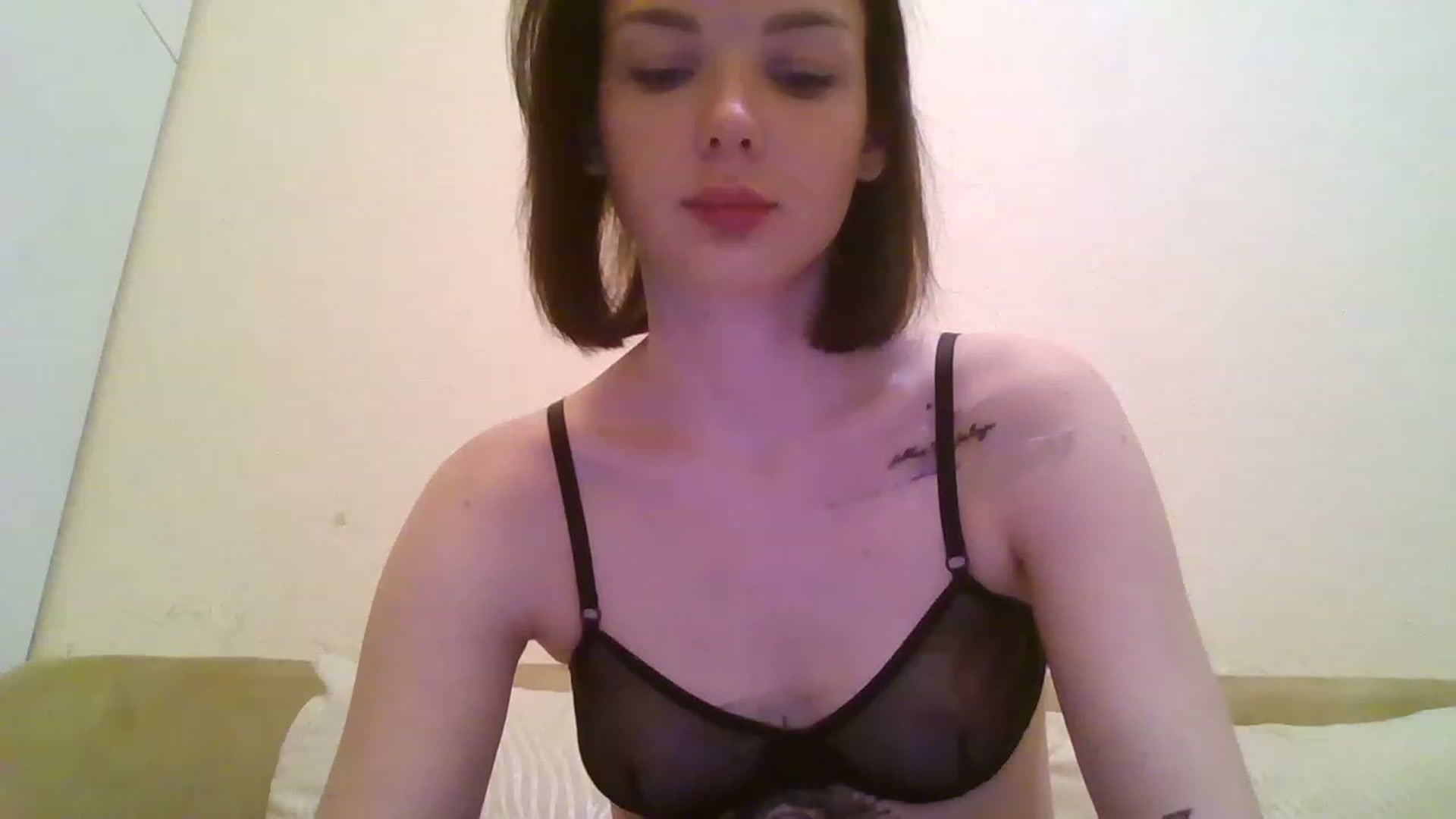Gallery image thumbnail from RoxieSinner's myfreecams stream on, 12/28/2022, 14:26 image 8 of 20