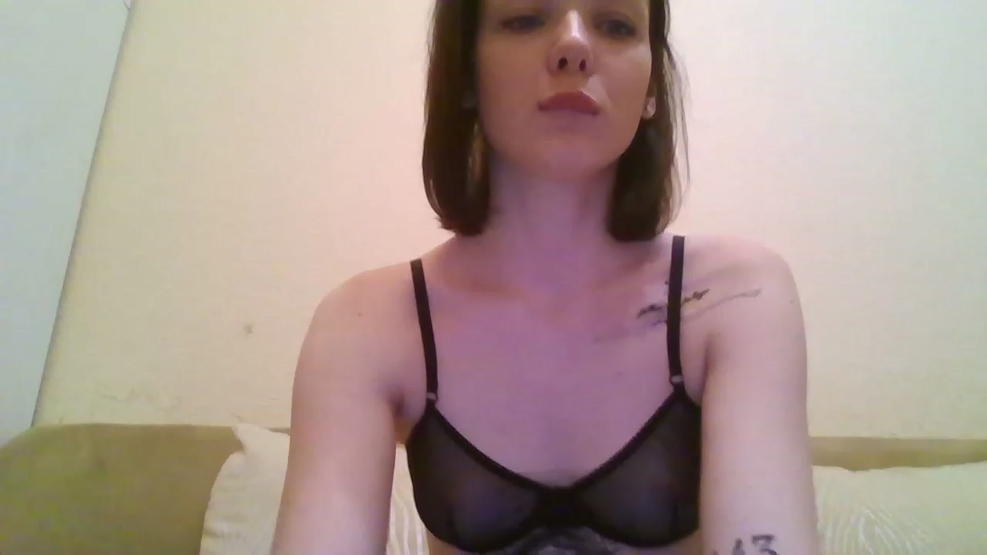 Gallery image thumbnail from RoxieSinner's myfreecams stream on, 12/28/2022, 15:40 image 6 of 20