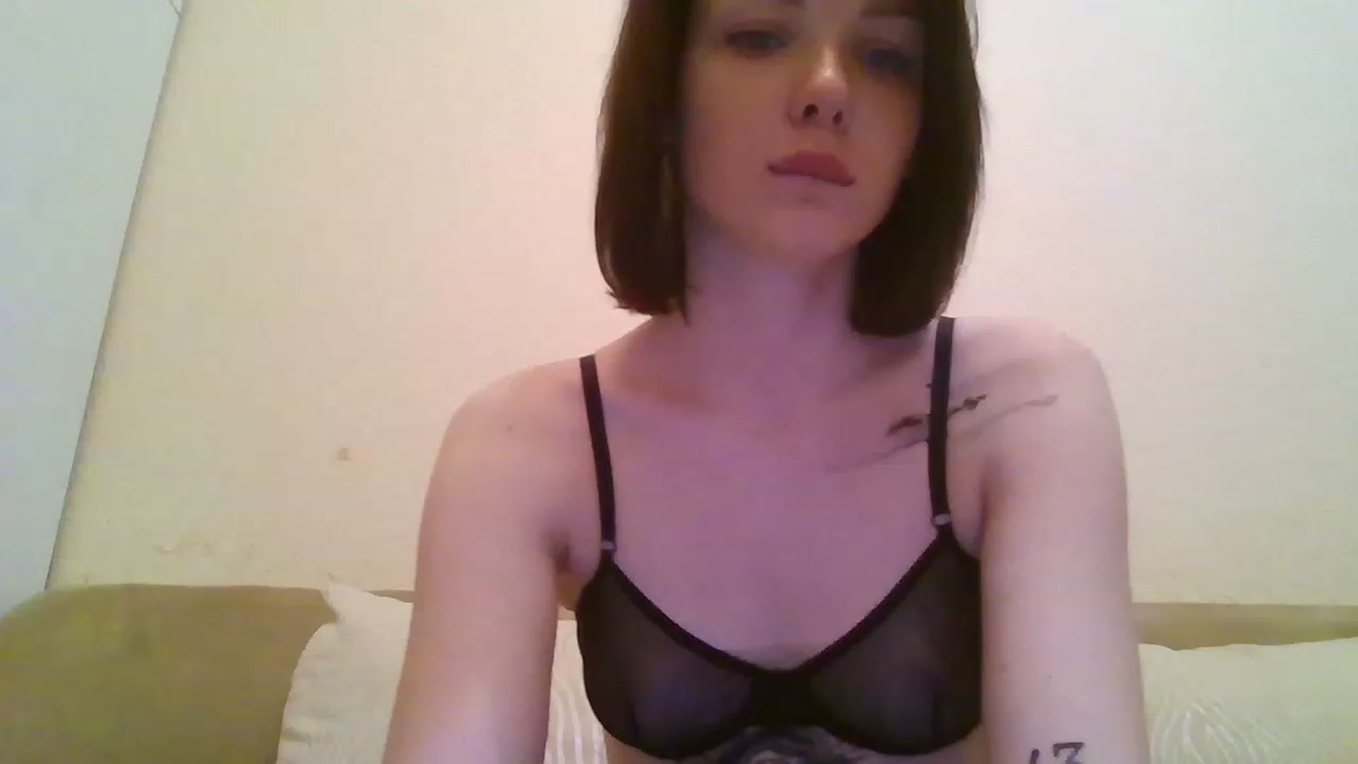Gallery image thumbnail from RoxieSinner's myfreecams stream on, 12/28/2022, 15:40 image 4 of 20
