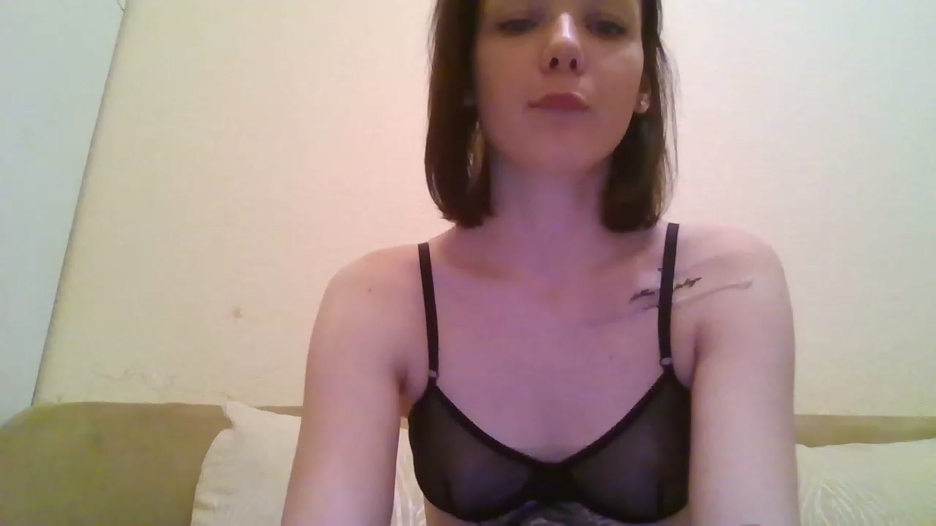 Gallery image thumbnail from RoxieSinner's myfreecams stream on, 12/28/2022, 15:40 image 5 of 20