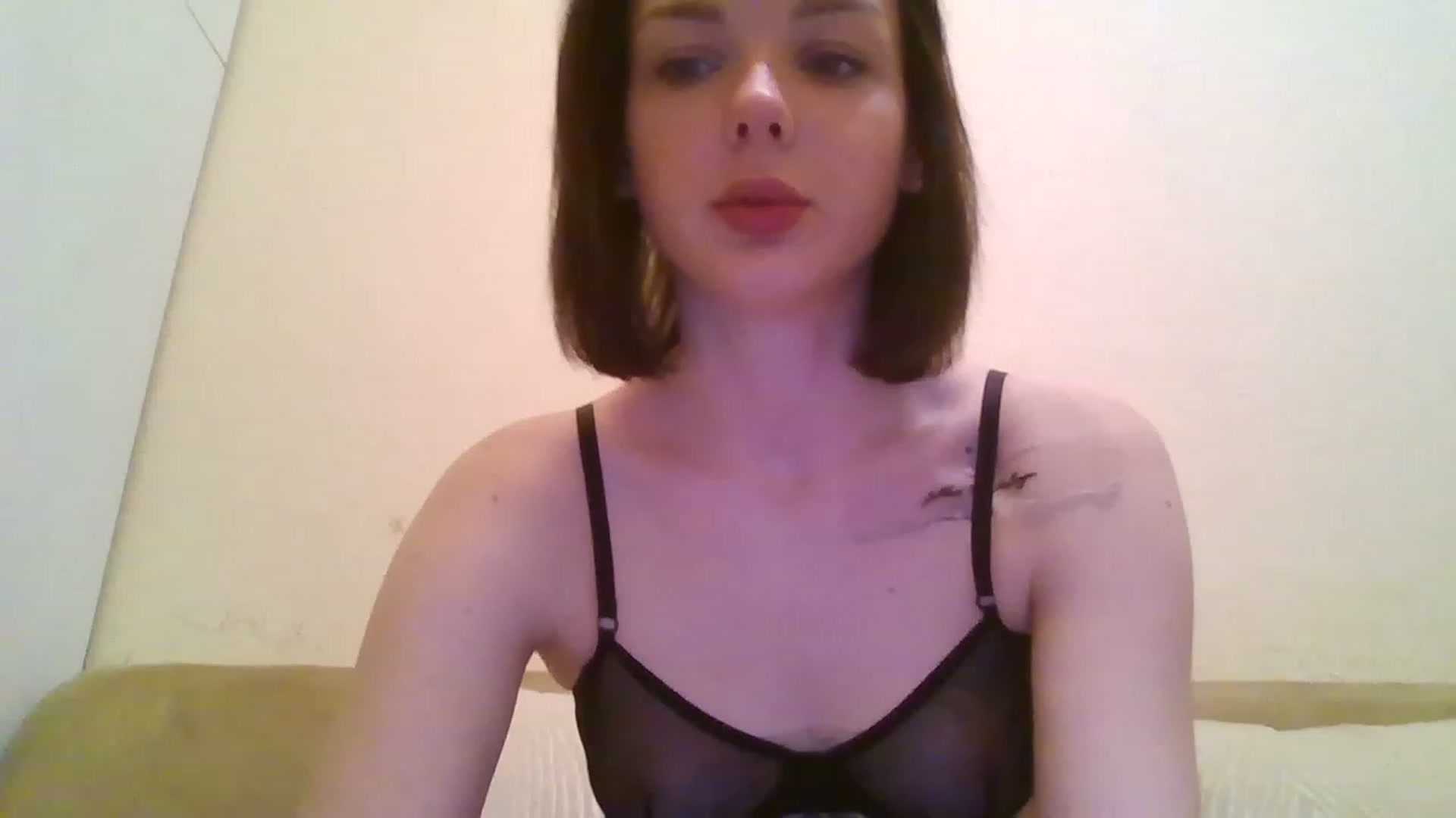 Gallery image thumbnail from RoxieSinner's myfreecams stream on, 12/28/2022, 16:23 image 4 of 20
