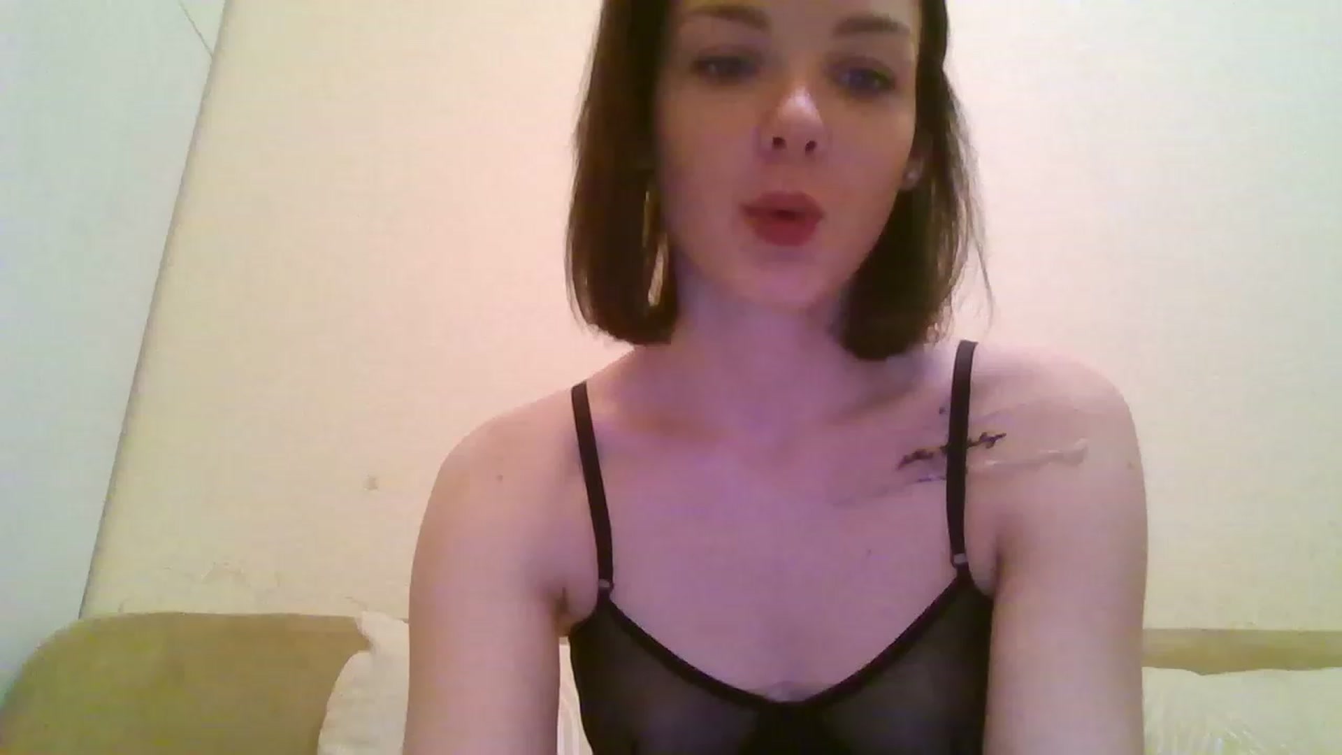 Gallery image thumbnail from RoxieSinner's myfreecams stream on, 12/28/2022, 16:23 image 11 of 20