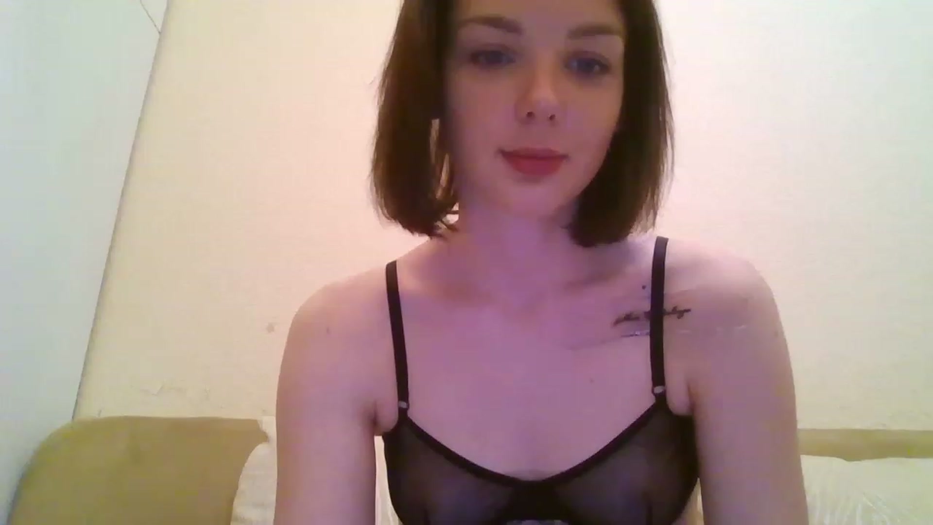 Gallery image thumbnail from RoxieSinner's myfreecams stream on, 12/28/2022, 16:23 image 15 of 20