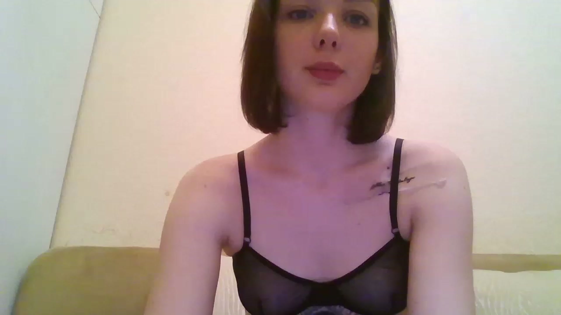 Gallery image thumbnail from RoxieSinner's myfreecams stream on, 12/28/2022, 18:55 image 15 of 20