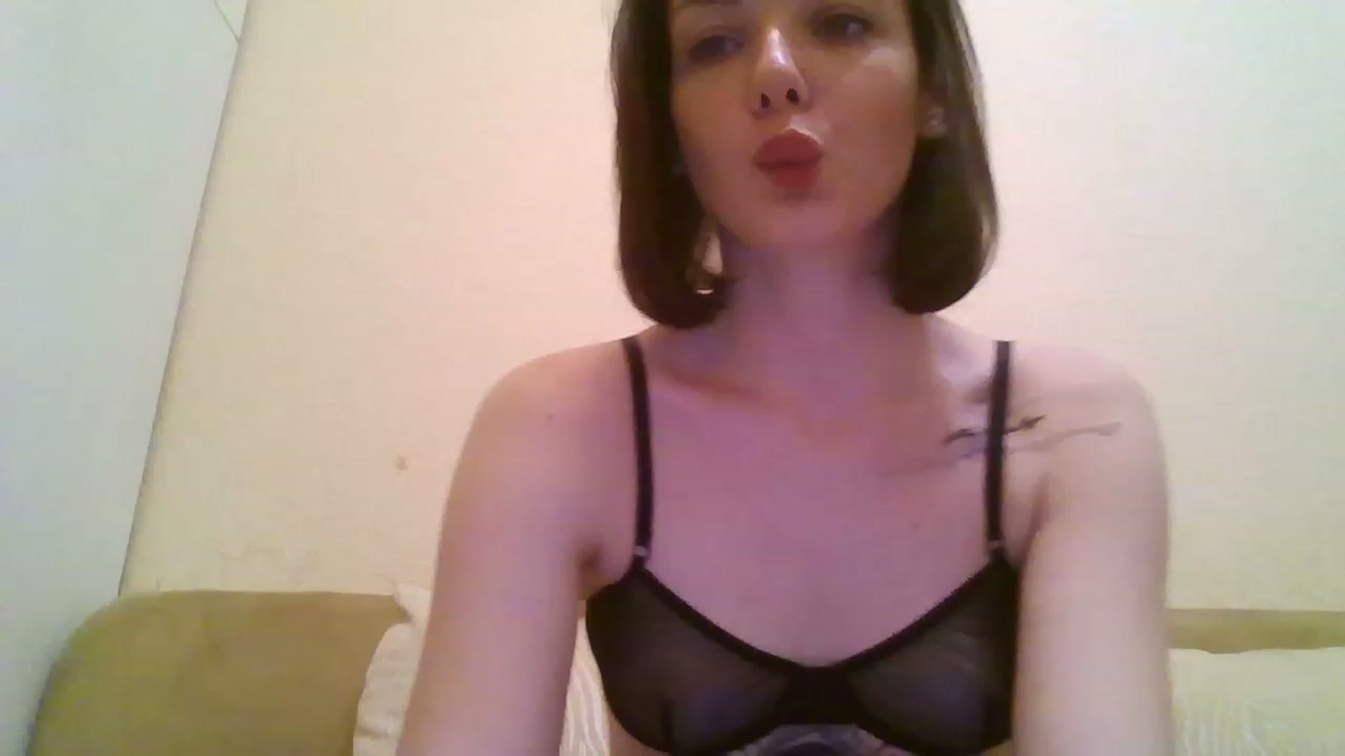 Gallery image thumbnail from RoxieSinner's myfreecams stream on, 12/28/2022, 18:55 image 10 of 20