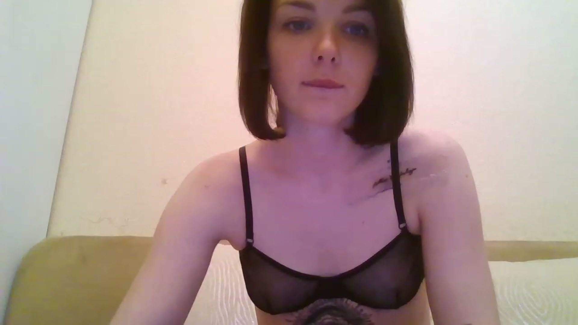 Gallery image thumbnail from RoxieSinner's myfreecams stream on, 12/28/2022, 20:38 image 16 of 20