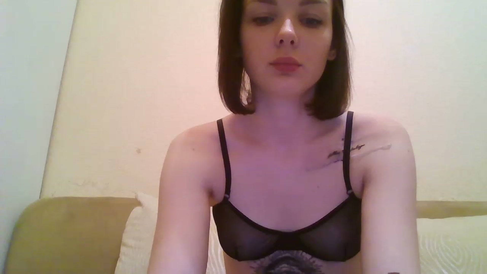 Gallery image thumbnail from RoxieSinner's myfreecams stream on, 12/28/2022, 20:38 image 20 of 20
