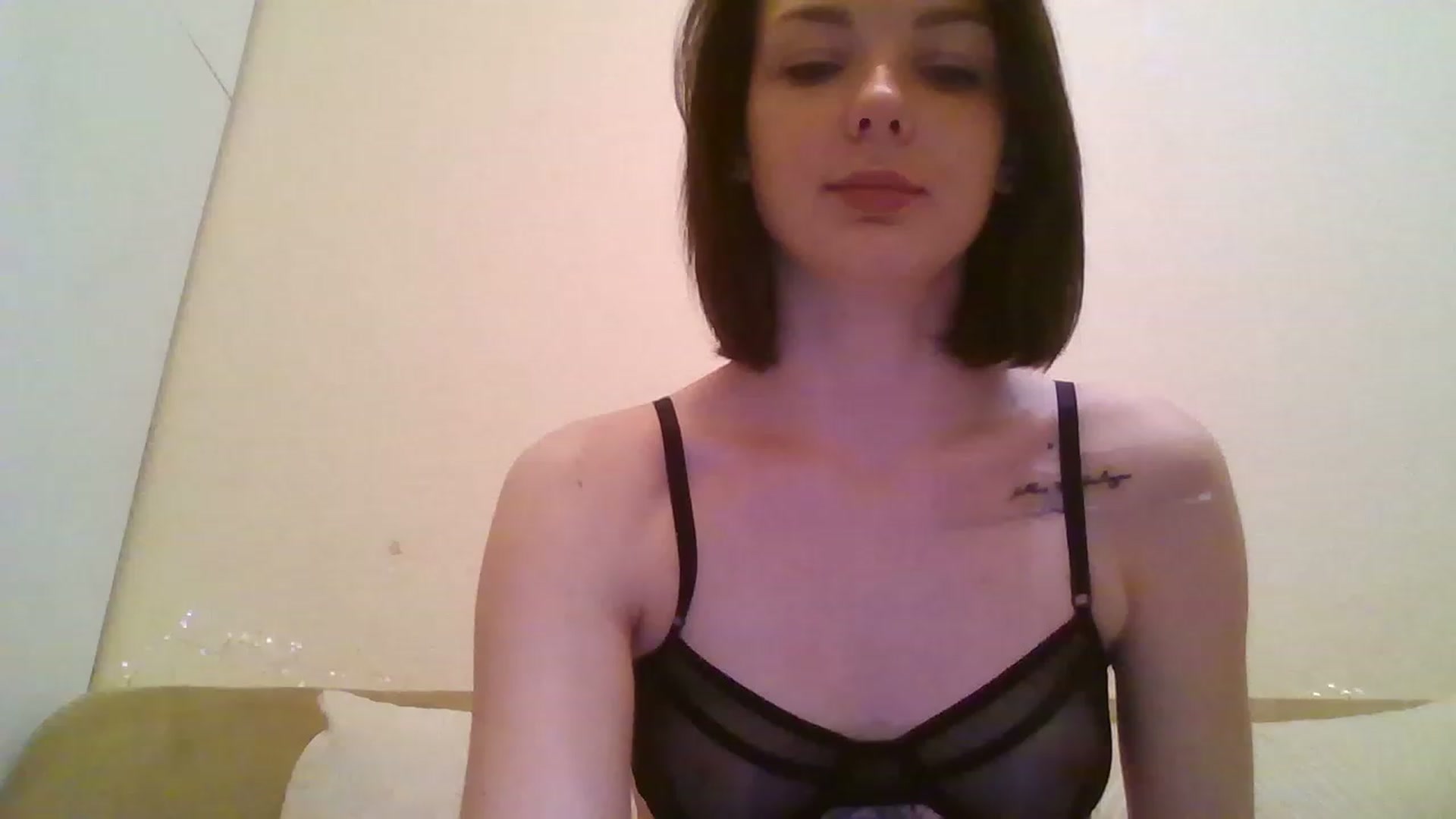 Gallery image thumbnail from RoxieSinner's myfreecams stream on, 12/29/2022, 11:40 image 13 of 20