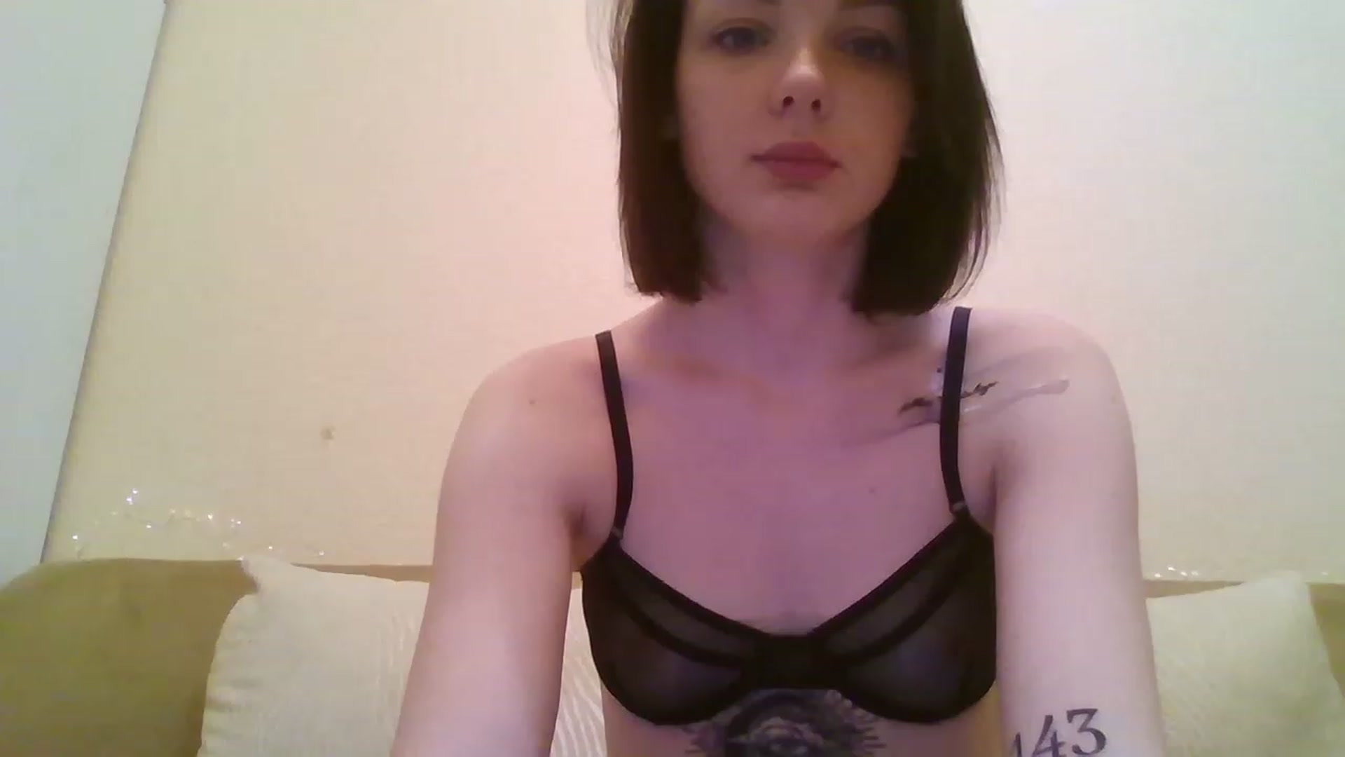Gallery image thumbnail from RoxieSinner's myfreecams stream on, 12/29/2022, 13:08 image 5 of 20