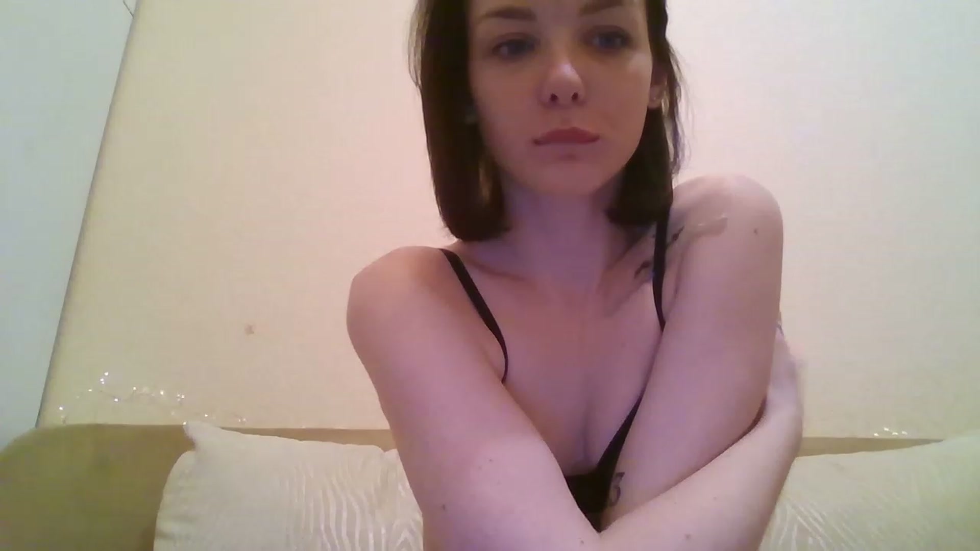 Gallery image thumbnail from RoxieSinner's myfreecams stream on, 12/29/2022, 13:28 image 12 of 20