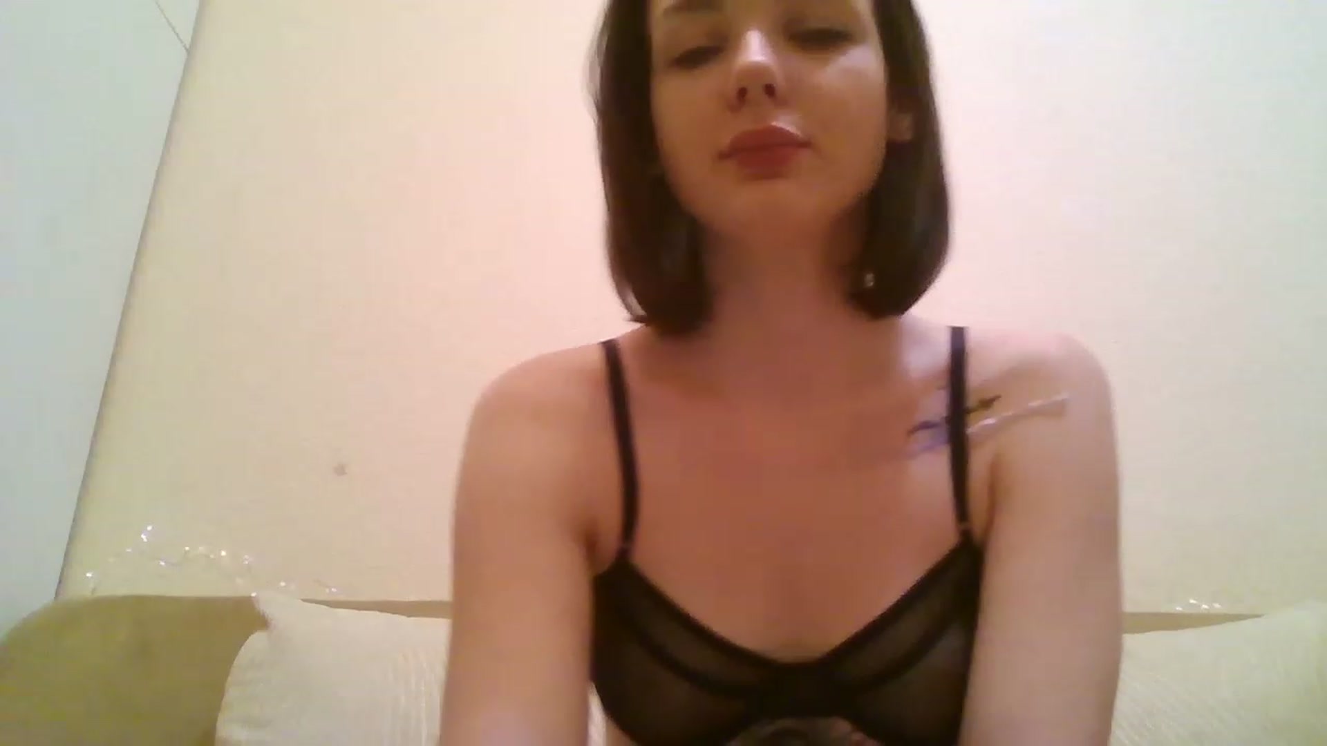 Gallery image thumbnail from RoxieSinner's myfreecams stream on, 12/29/2022, 14:27 image 19 of 20