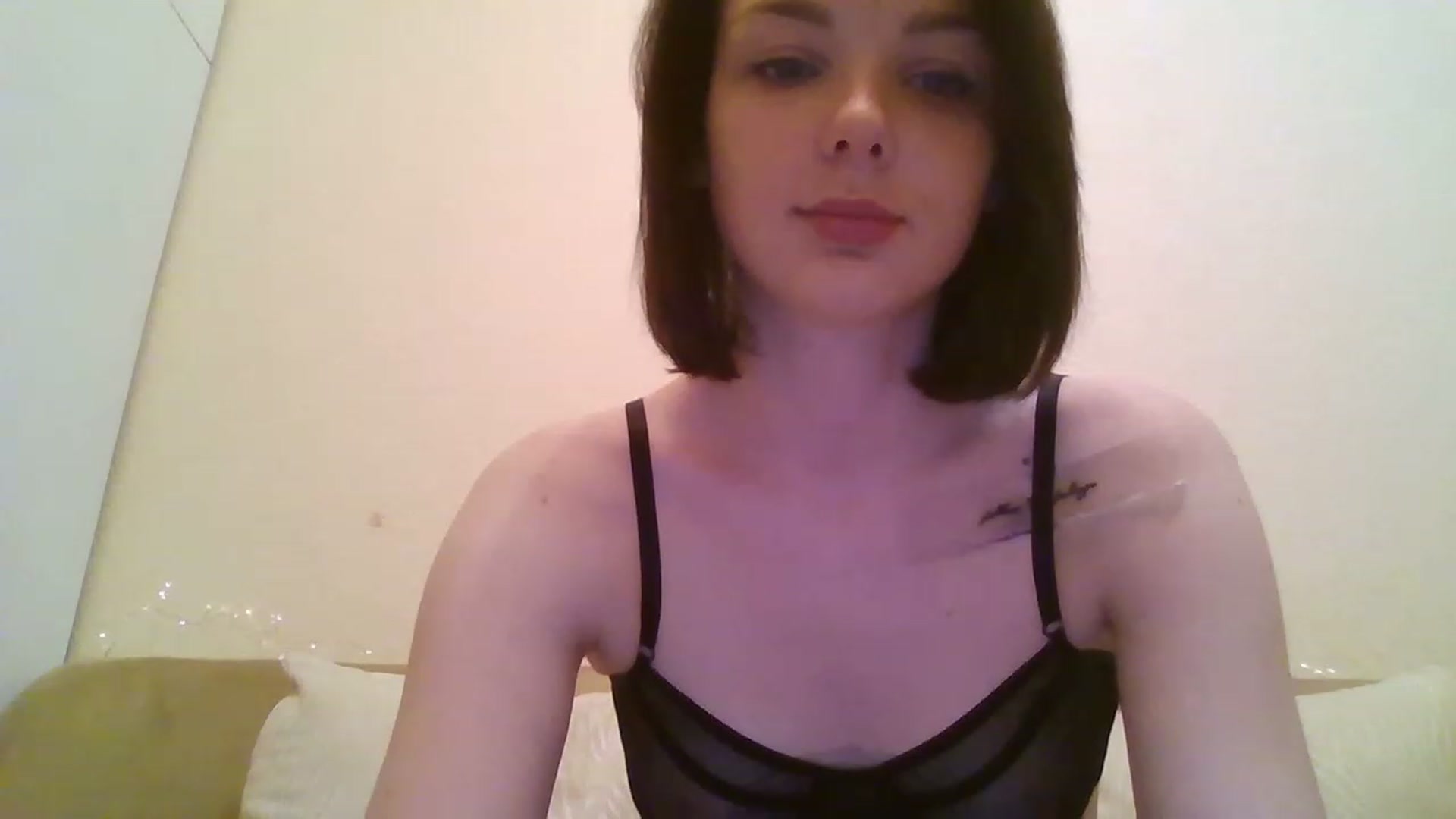 Gallery image thumbnail from RoxieSinner's myfreecams stream on, 12/29/2022, 14:27 image 9 of 20