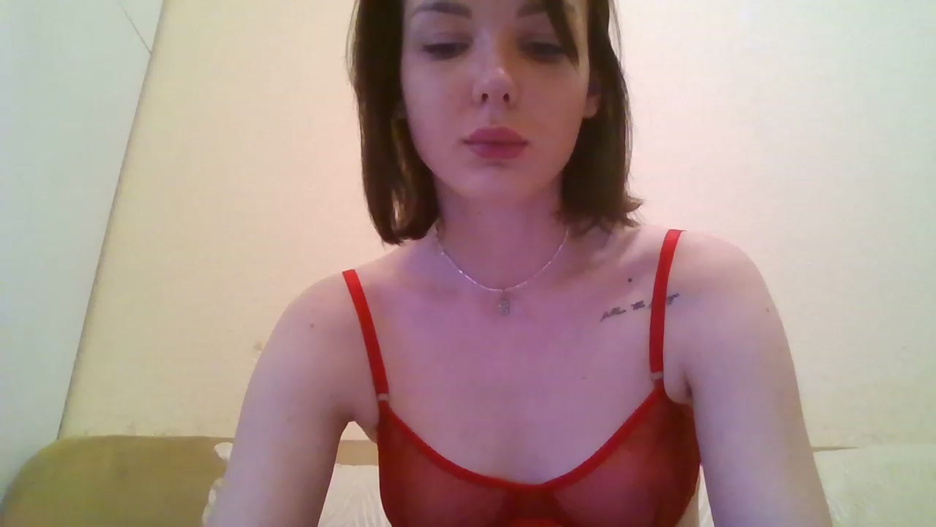 Gallery image thumbnail from RoxieSinner's myfreecams stream on, 01/02/2023, 12:32 image 10 of 20