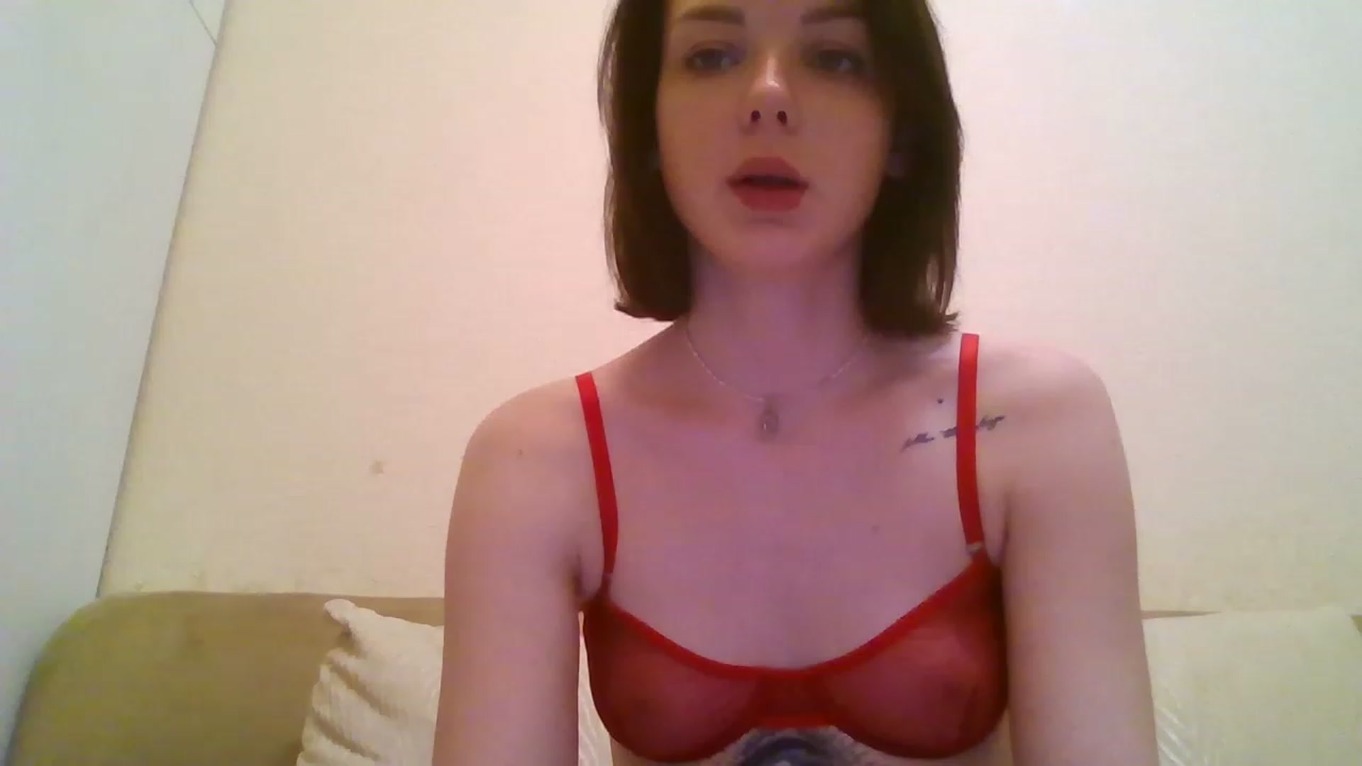 Gallery image thumbnail from RoxieSinner's myfreecams stream on, 01/02/2023, 16:21 image 13 of 20