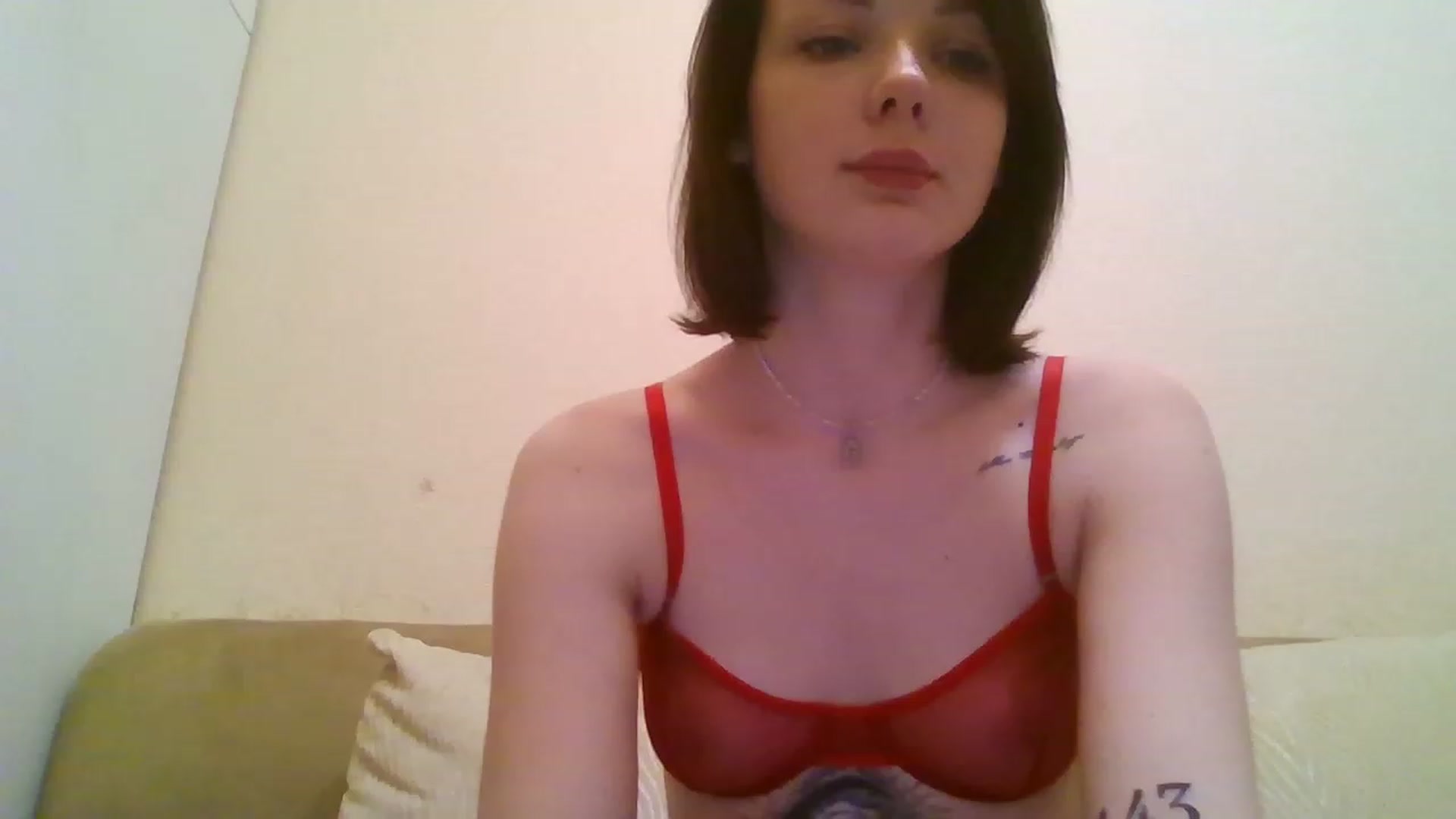 Gallery image thumbnail from RoxieSinner's myfreecams stream on, 01/02/2023, 16:21 image 2 of 20