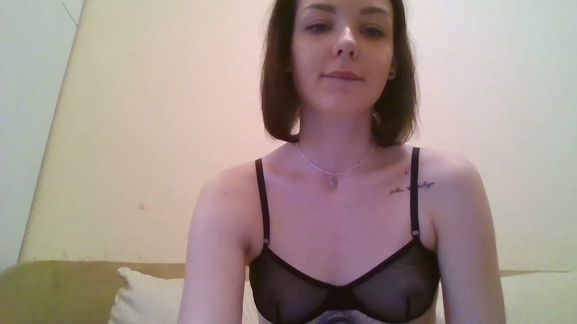 Gallery image thumbnail from RoxieSinner's myfreecams stream on, 01/03/2023, 12:34 image 1 of 20