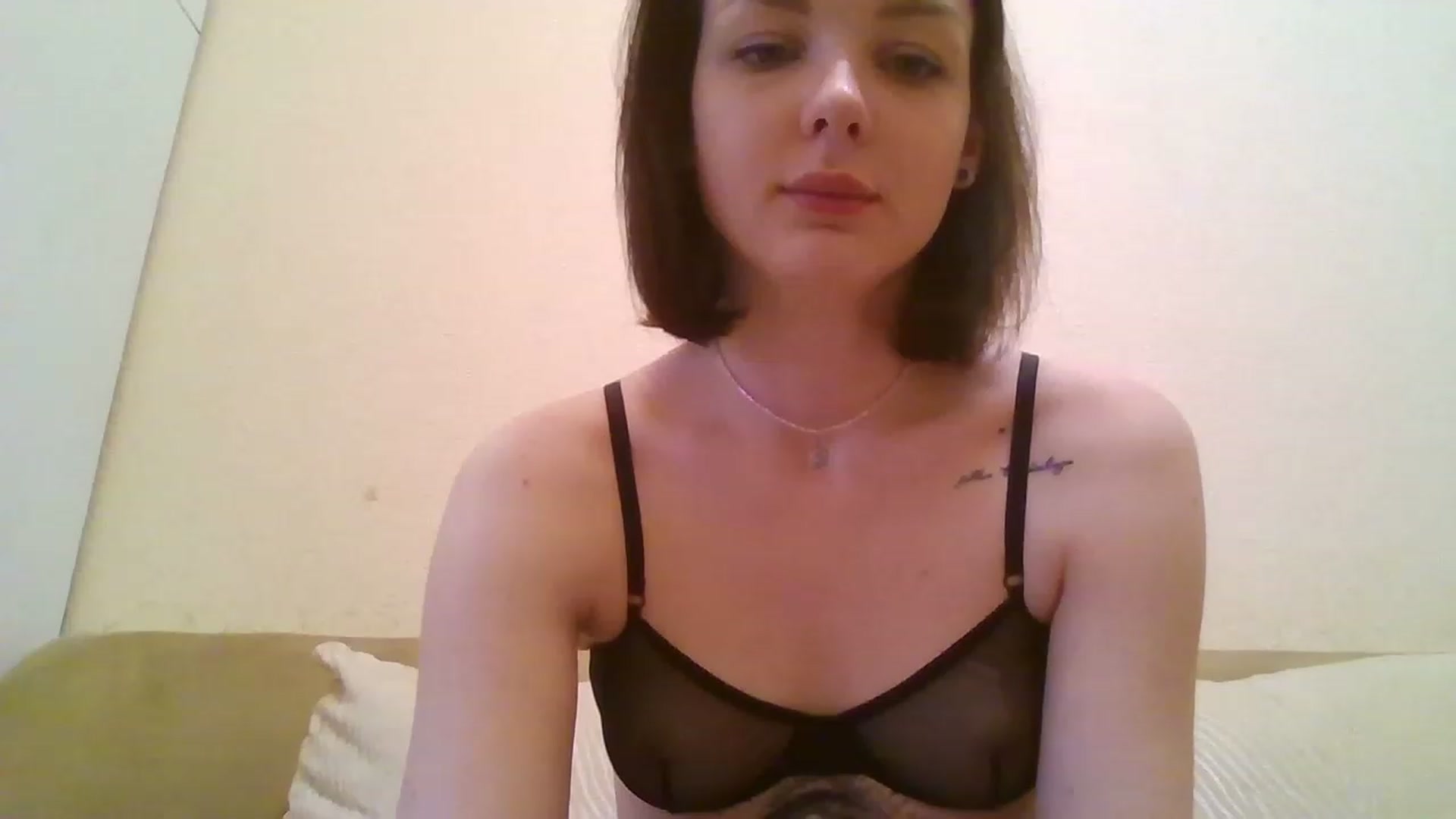 Gallery image thumbnail from RoxieSinner's myfreecams stream on, 01/03/2023, 13:55 image 1 of 20