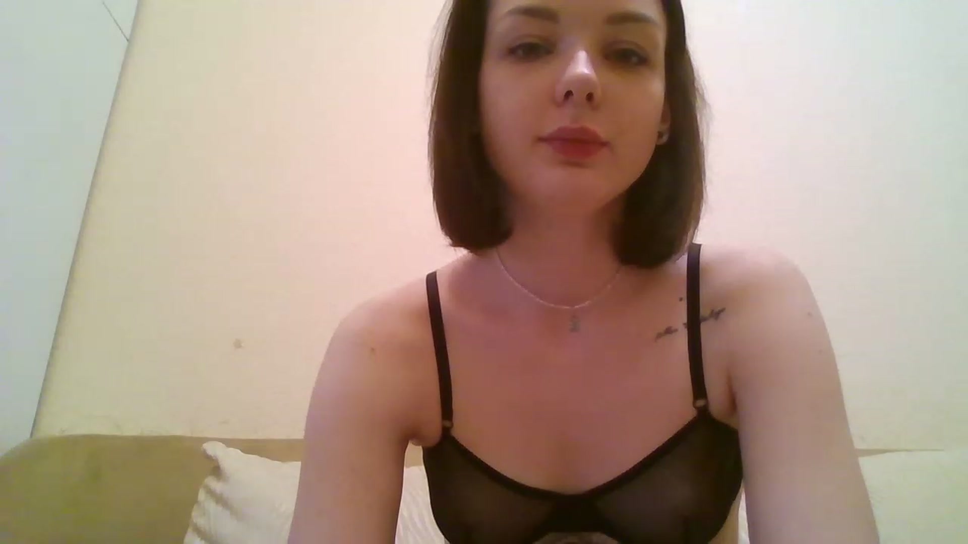 Gallery image thumbnail from RoxieSinner's myfreecams stream on, 01/03/2023, 13:55 image 10 of 20