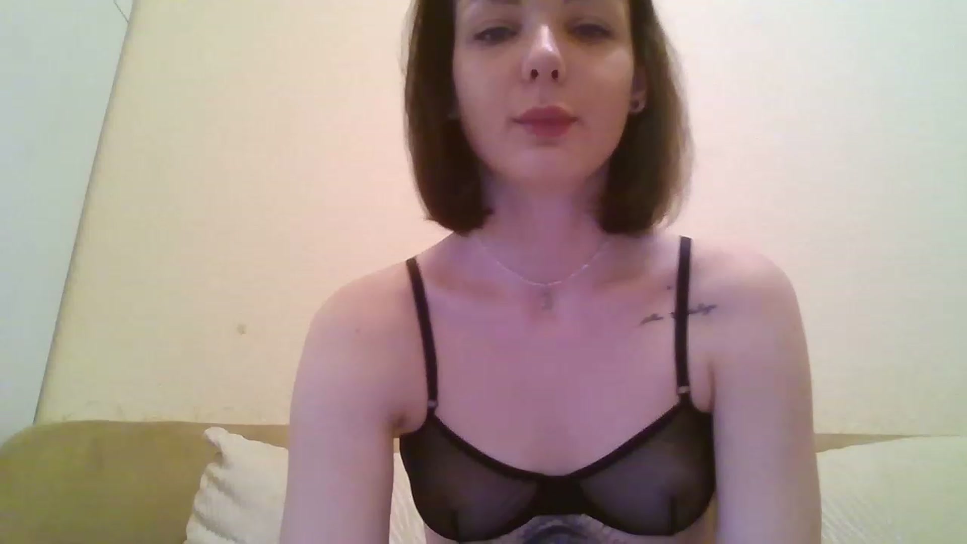 Gallery image thumbnail from RoxieSinner's myfreecams stream on, 01/03/2023, 13:55 image 2 of 20