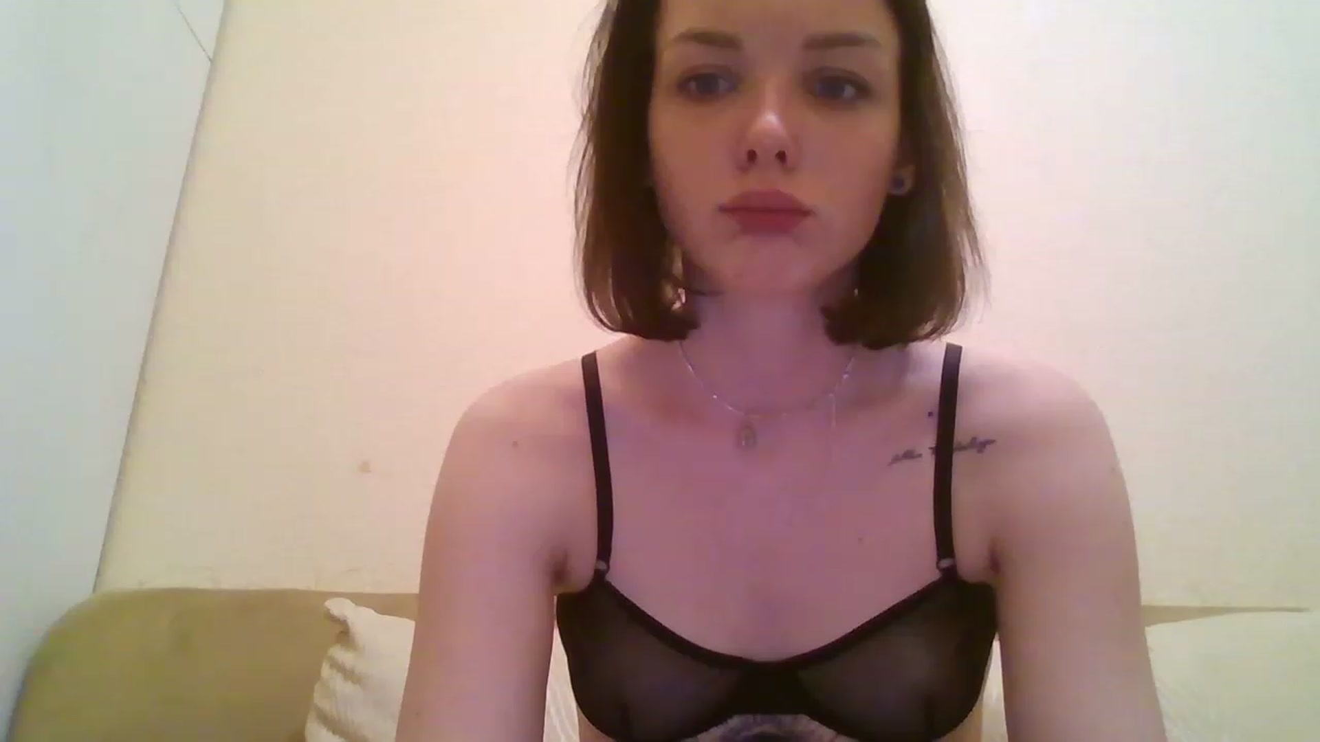 Gallery image thumbnail from RoxieSinner's myfreecams stream on, 01/03/2023, 15:27 image 15 of 20