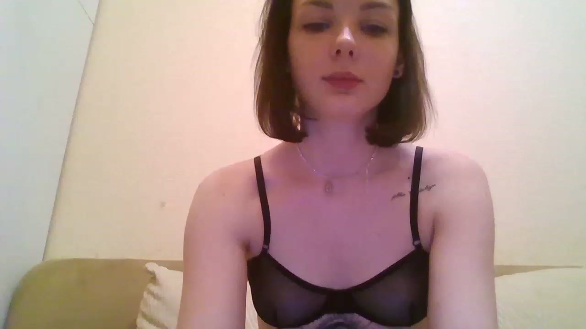 Gallery image thumbnail from RoxieSinner's myfreecams stream on, 01/03/2023, 15:27 image 19 of 20