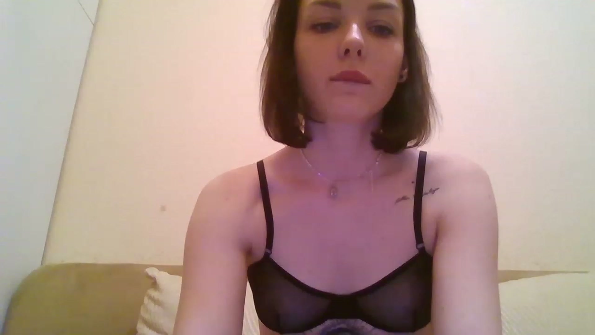 Gallery image thumbnail from RoxieSinner's myfreecams stream on, 01/03/2023, 15:27 image 20 of 20