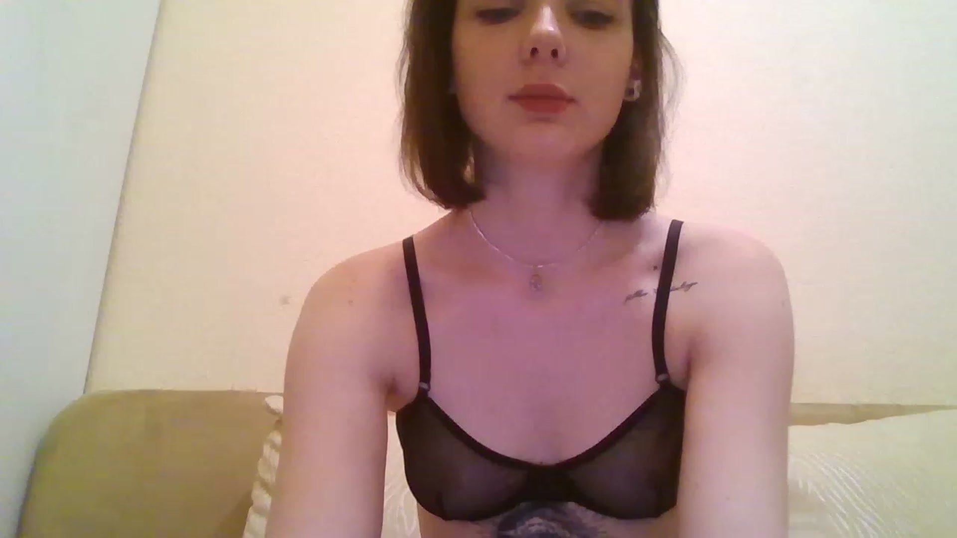 Gallery image thumbnail from RoxieSinner's myfreecams stream on, 01/03/2023, 16:39 image 19 of 20