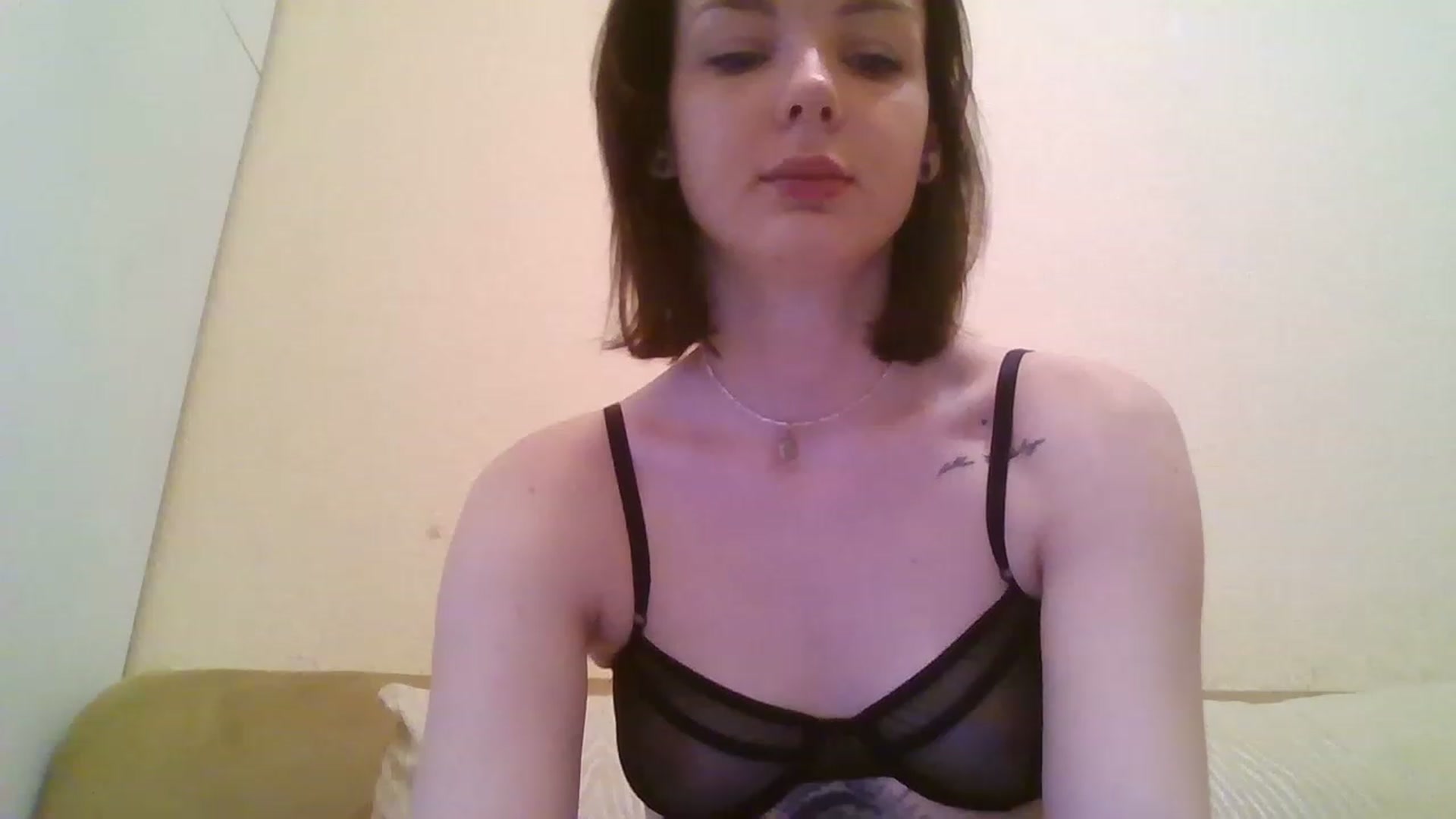 Gallery image thumbnail from RoxieSinner's myfreecams stream on, 01/04/2023, 11:27 image 18 of 20