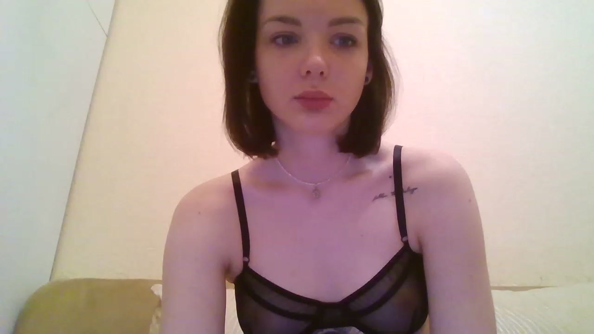 Gallery image thumbnail from RoxieSinner's myfreecams stream on, 01/04/2023, 11:27 image 9 of 20