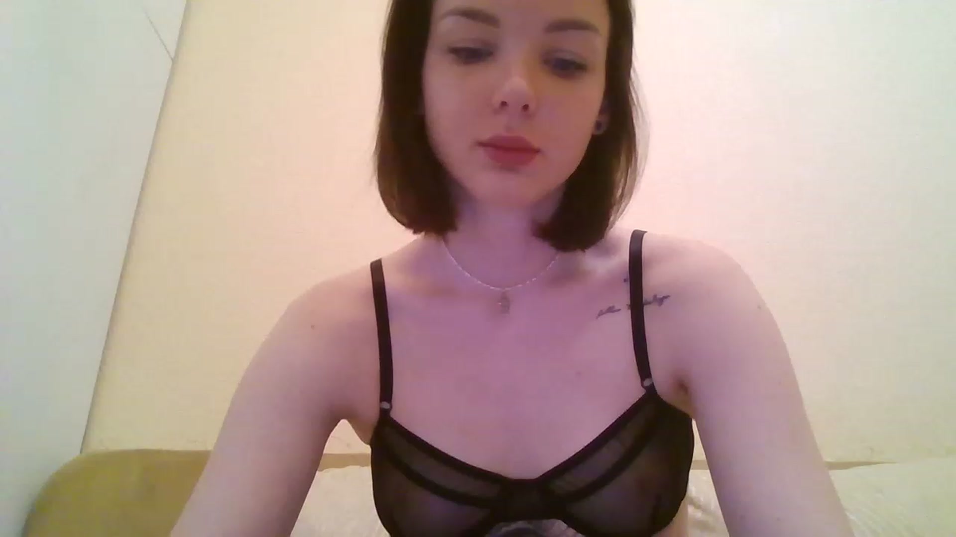 Gallery image thumbnail from RoxieSinner's myfreecams stream on, 01/04/2023, 11:27 image 2 of 20