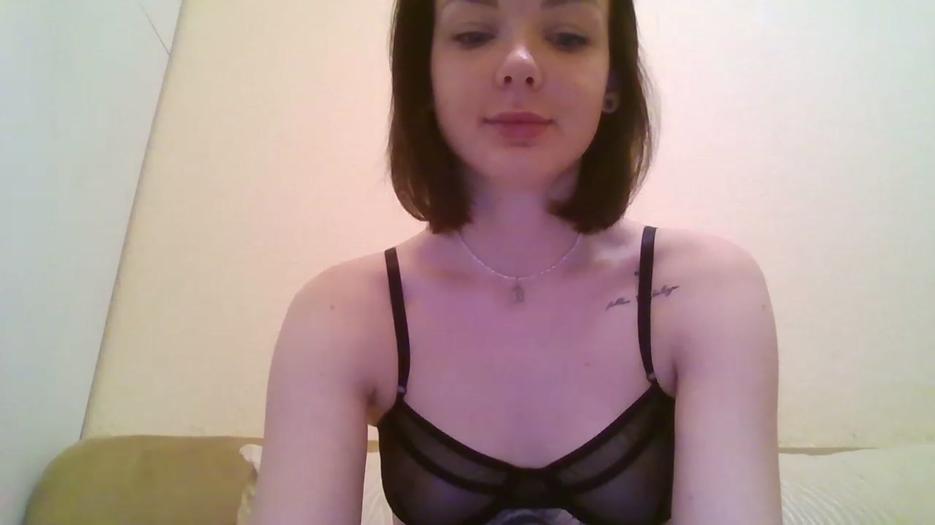Gallery image thumbnail from RoxieSinner's myfreecams stream on, 01/04/2023, 11:27 image 3 of 20