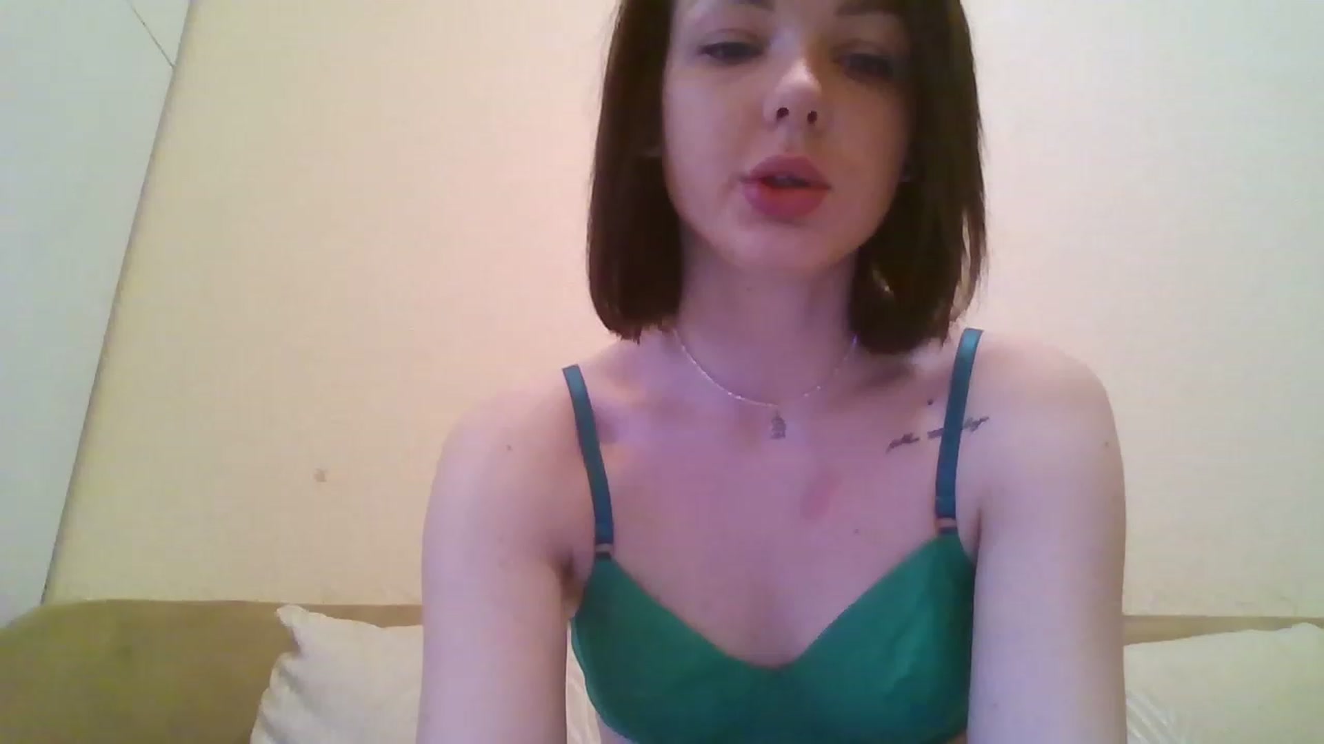 Gallery image thumbnail from RoxieSinner's myfreecams stream on, 01/07/2023, 11:49 image 10 of 20