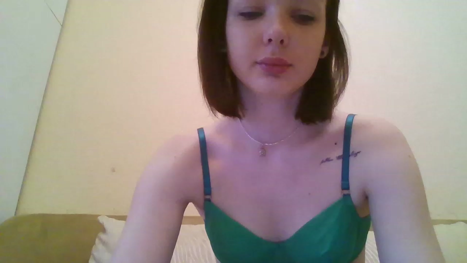 Gallery image thumbnail from RoxieSinner's myfreecams stream on, 01/07/2023, 11:49 image 19 of 20