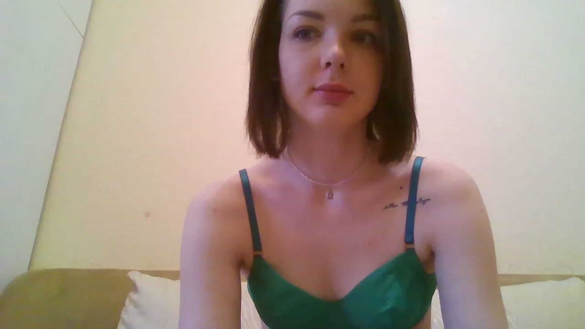 Gallery image thumbnail from RoxieSinner's myfreecams stream on, 01/07/2023, 11:49 image 2 of 20