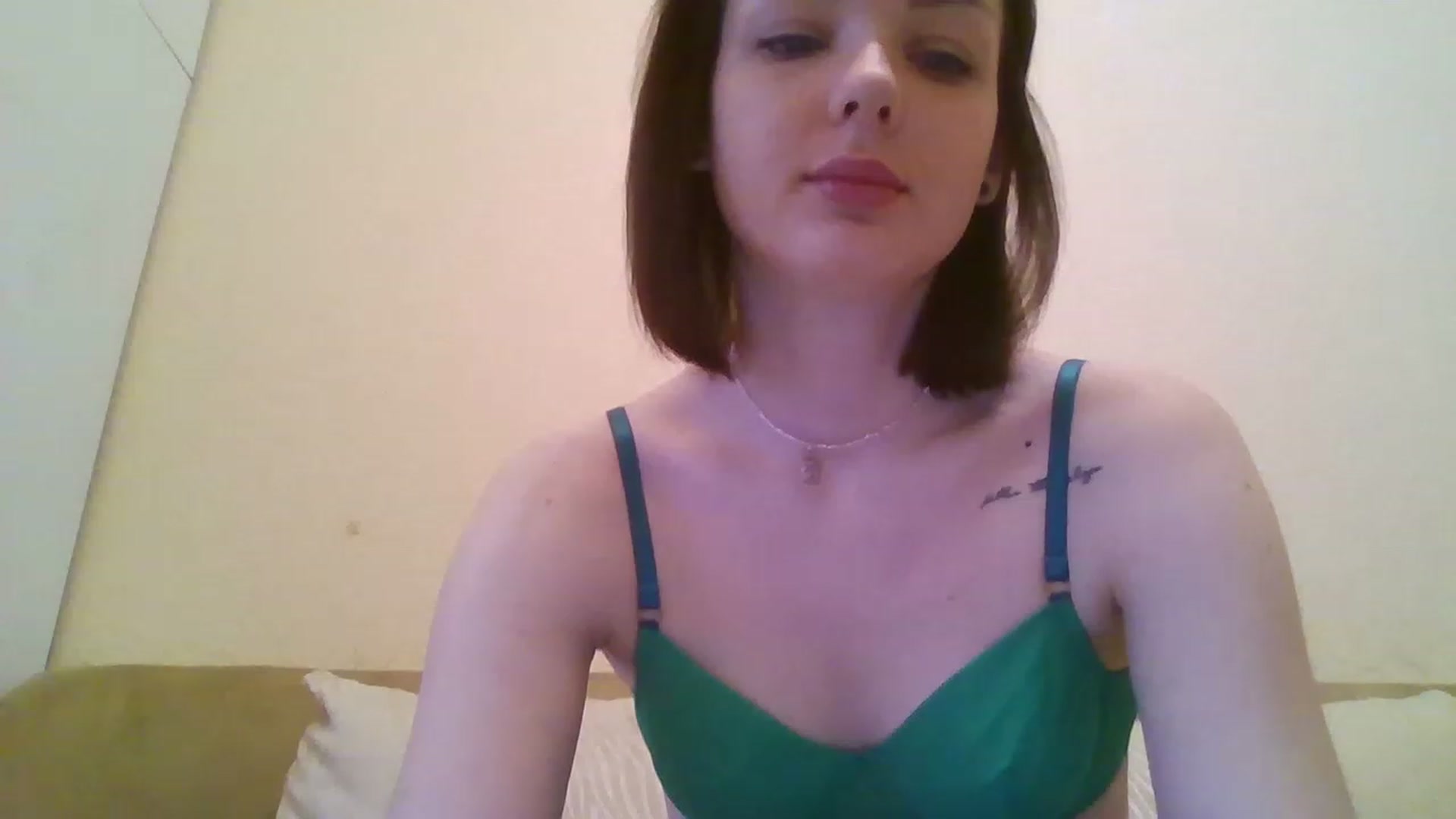 Gallery image thumbnail from RoxieSinner's myfreecams stream on, 01/07/2023, 11:49 image 18 of 20