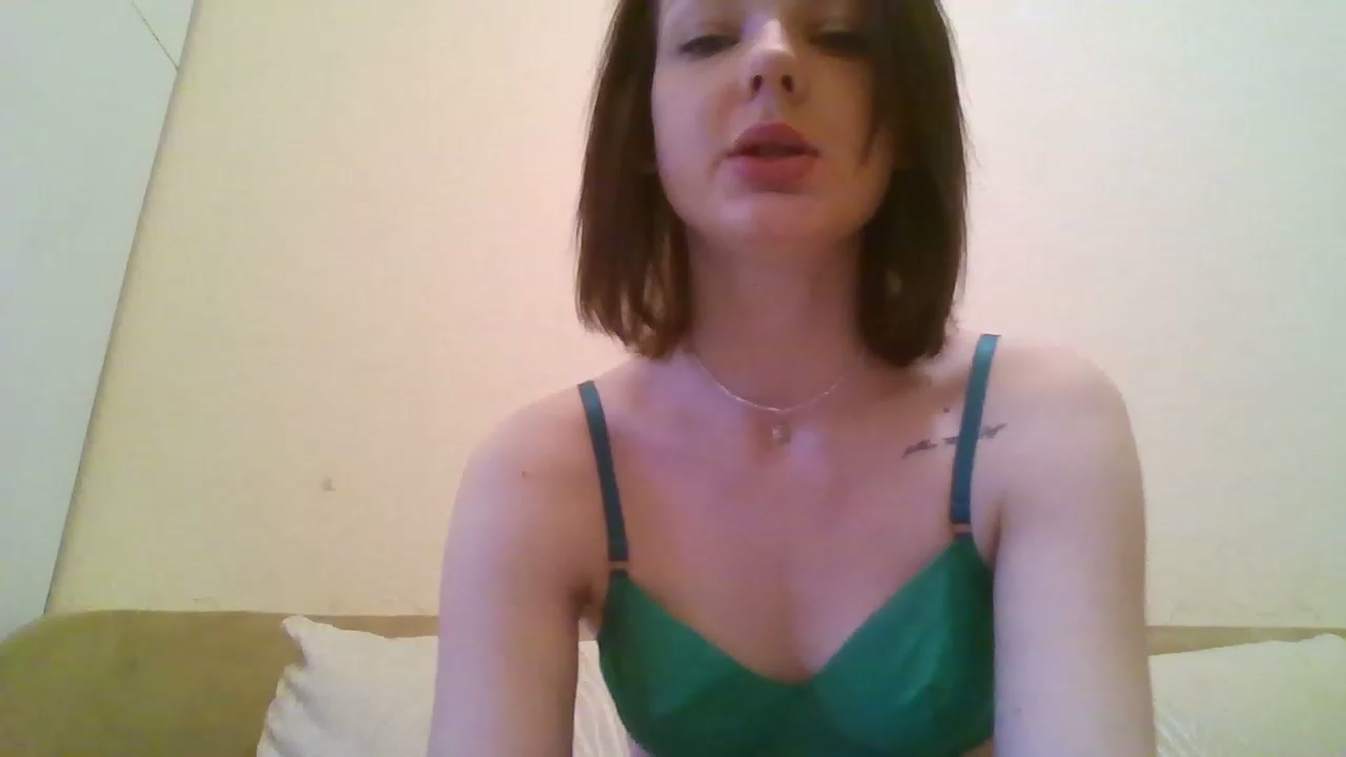 Gallery image thumbnail from RoxieSinner's myfreecams stream on, 01/07/2023, 11:49 image 16 of 20