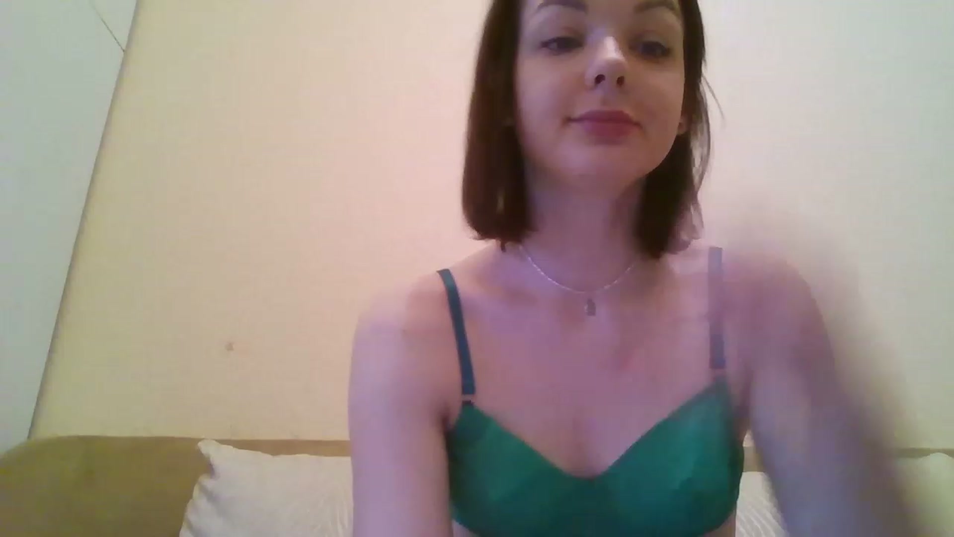 Gallery image thumbnail from RoxieSinner's myfreecams stream on, 01/07/2023, 11:49 image 13 of 20