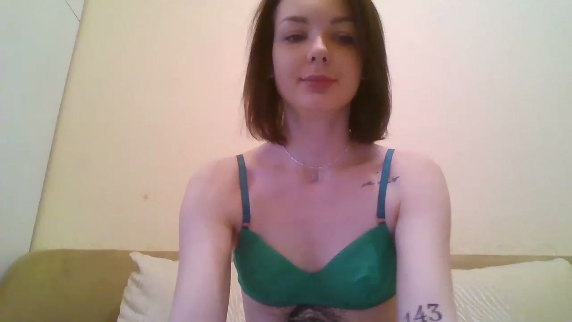 Gallery image thumbnail from RoxieSinner's myfreecams stream on, 01/07/2023, 12:19 image 6 of 20