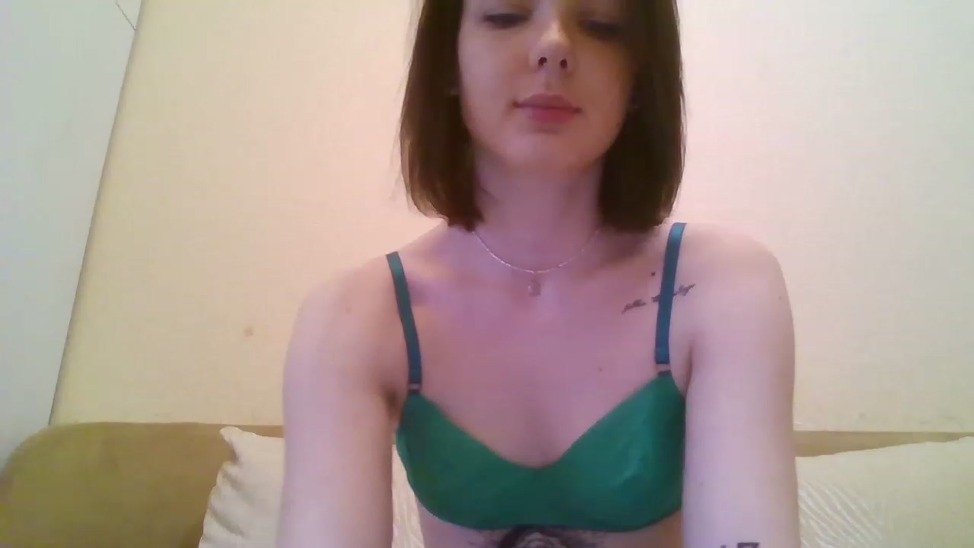 Gallery image thumbnail from RoxieSinner's myfreecams stream on, 01/07/2023, 12:19 image 17 of 20