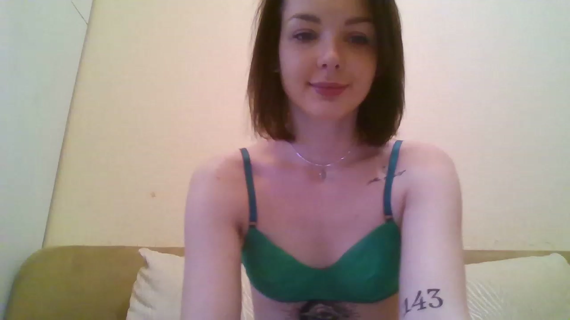 Gallery image thumbnail from RoxieSinner's myfreecams stream on, 01/07/2023, 12:19 image 4 of 20