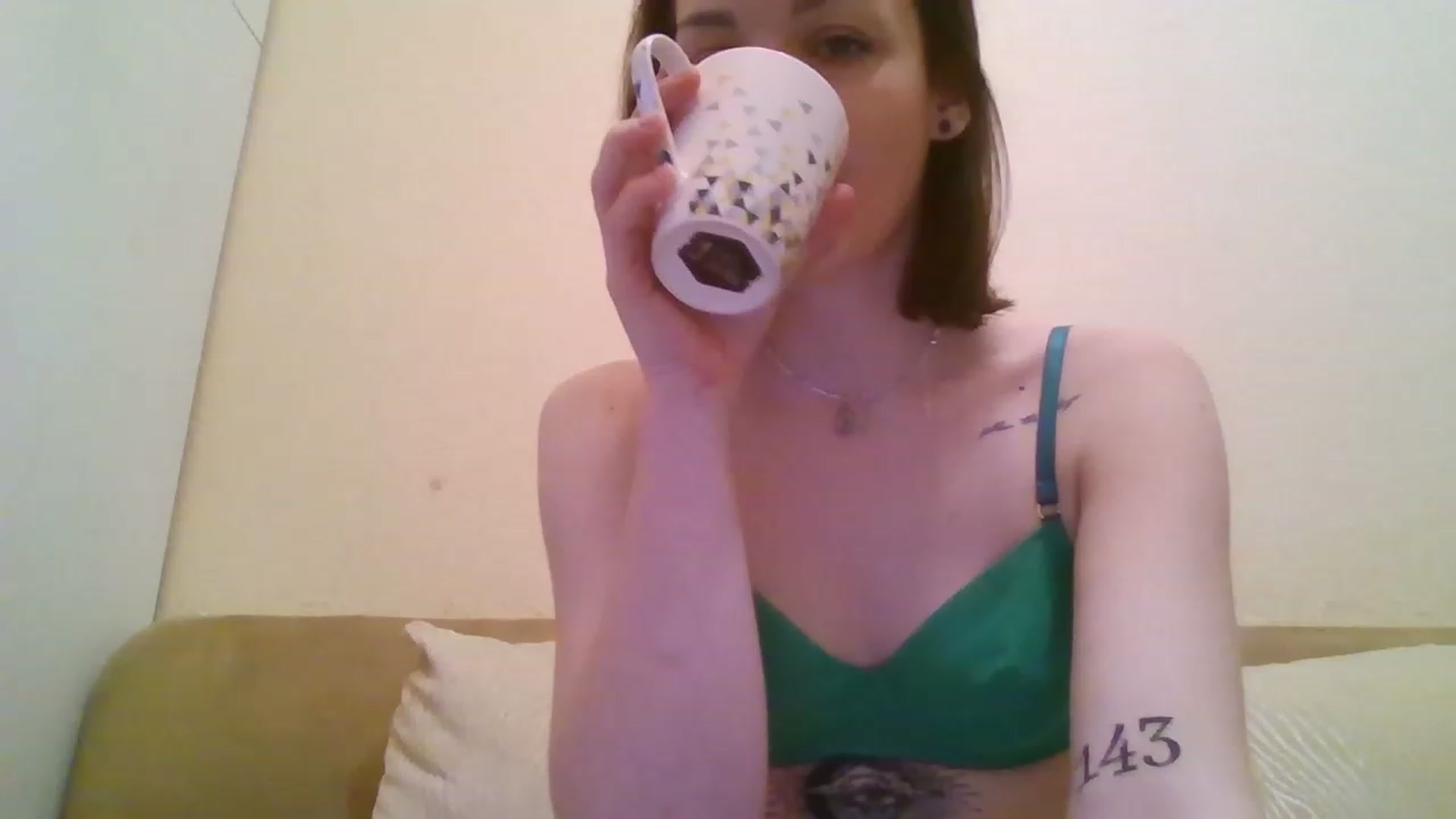 Gallery image thumbnail from RoxieSinner's myfreecams stream on, 01/07/2023, 13:48 image 4 of 20