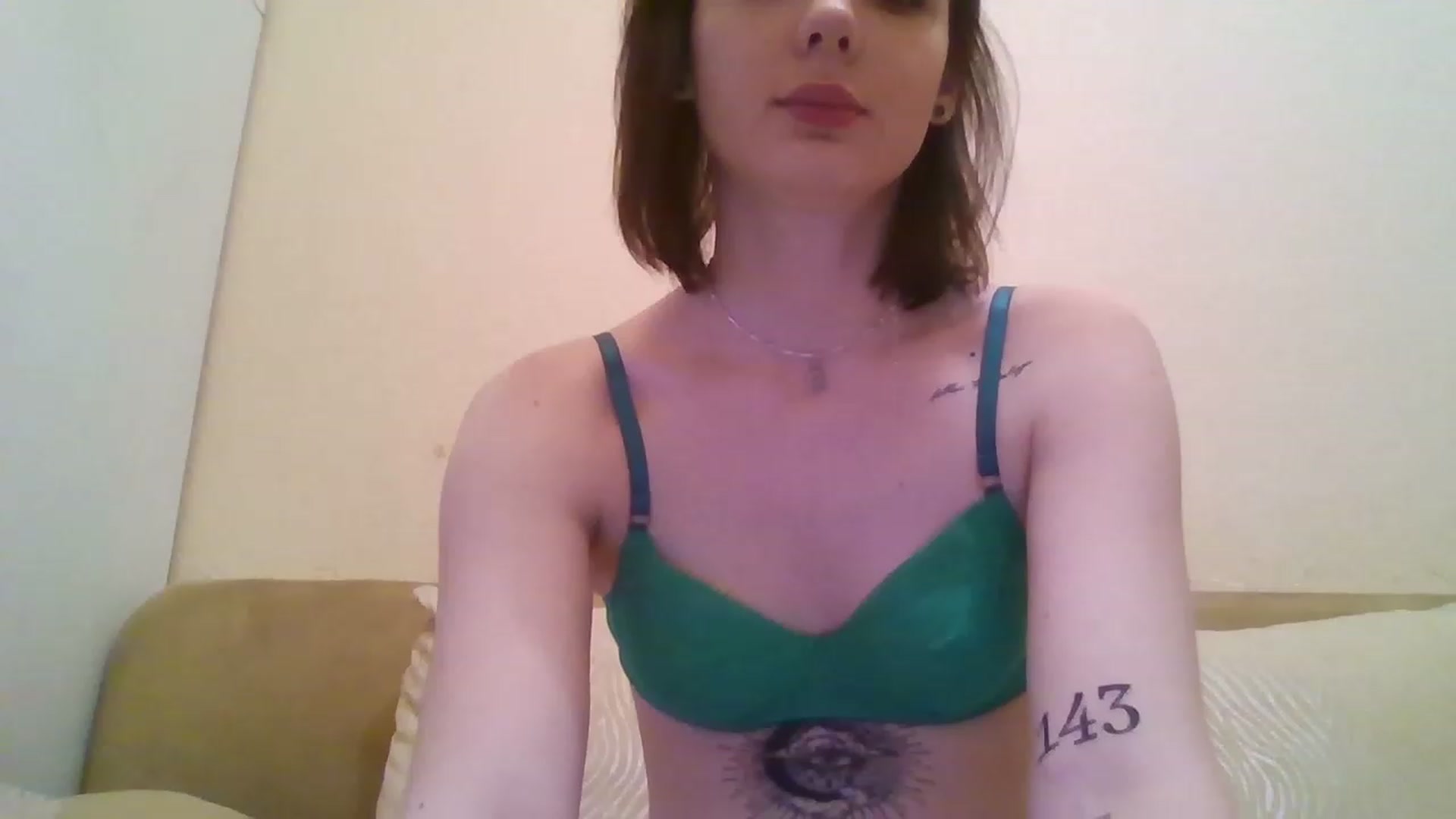 Gallery image thumbnail from RoxieSinner's myfreecams stream on, 01/07/2023, 13:48 image 2 of 20