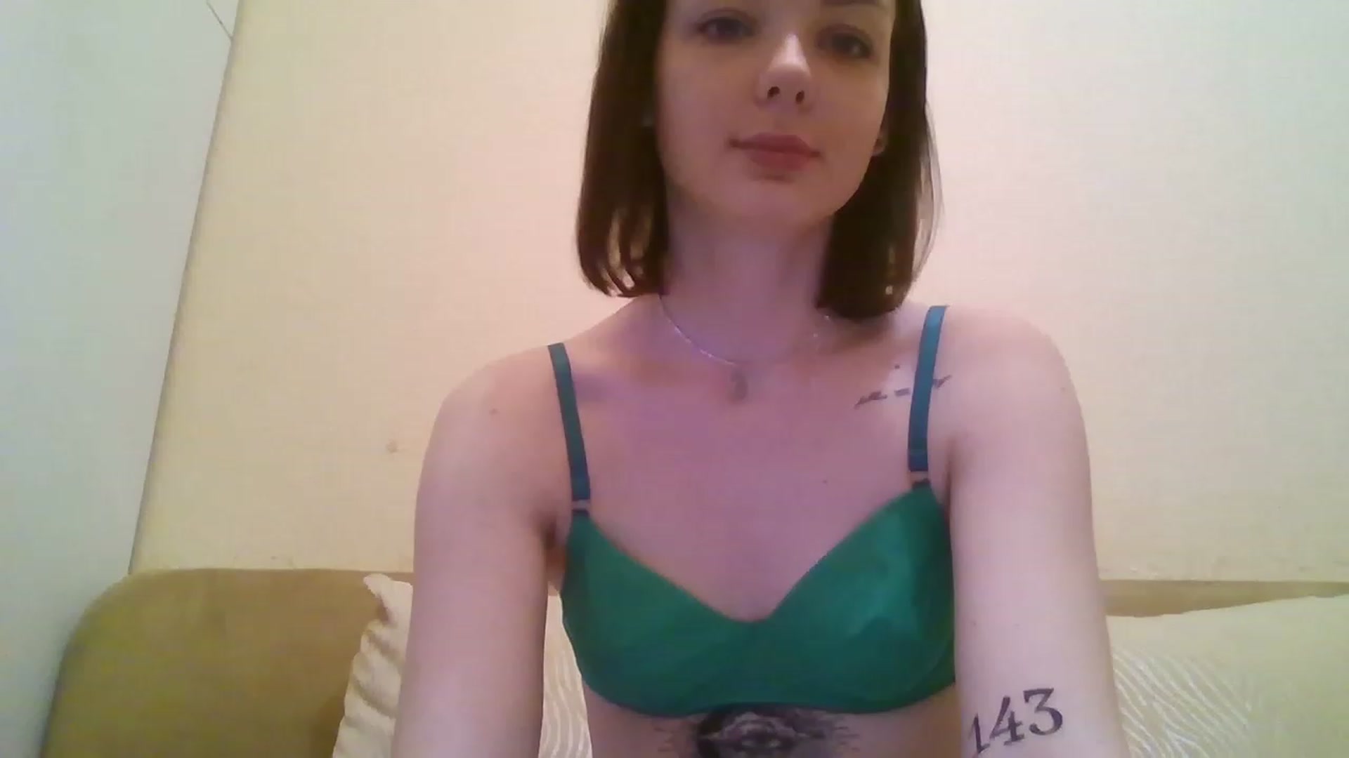 Gallery image thumbnail from RoxieSinner's myfreecams stream on, 01/07/2023, 13:48 image 6 of 20