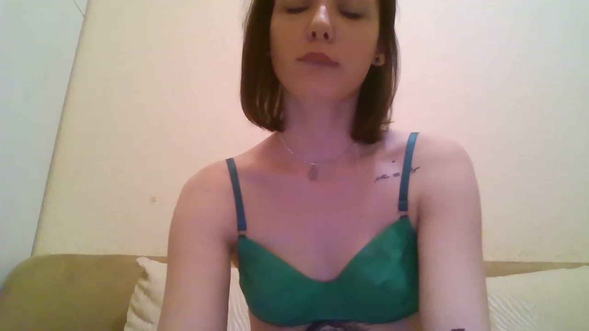 Gallery image thumbnail from RoxieSinner's myfreecams stream on, 01/07/2023, 15:26 image 12 of 20